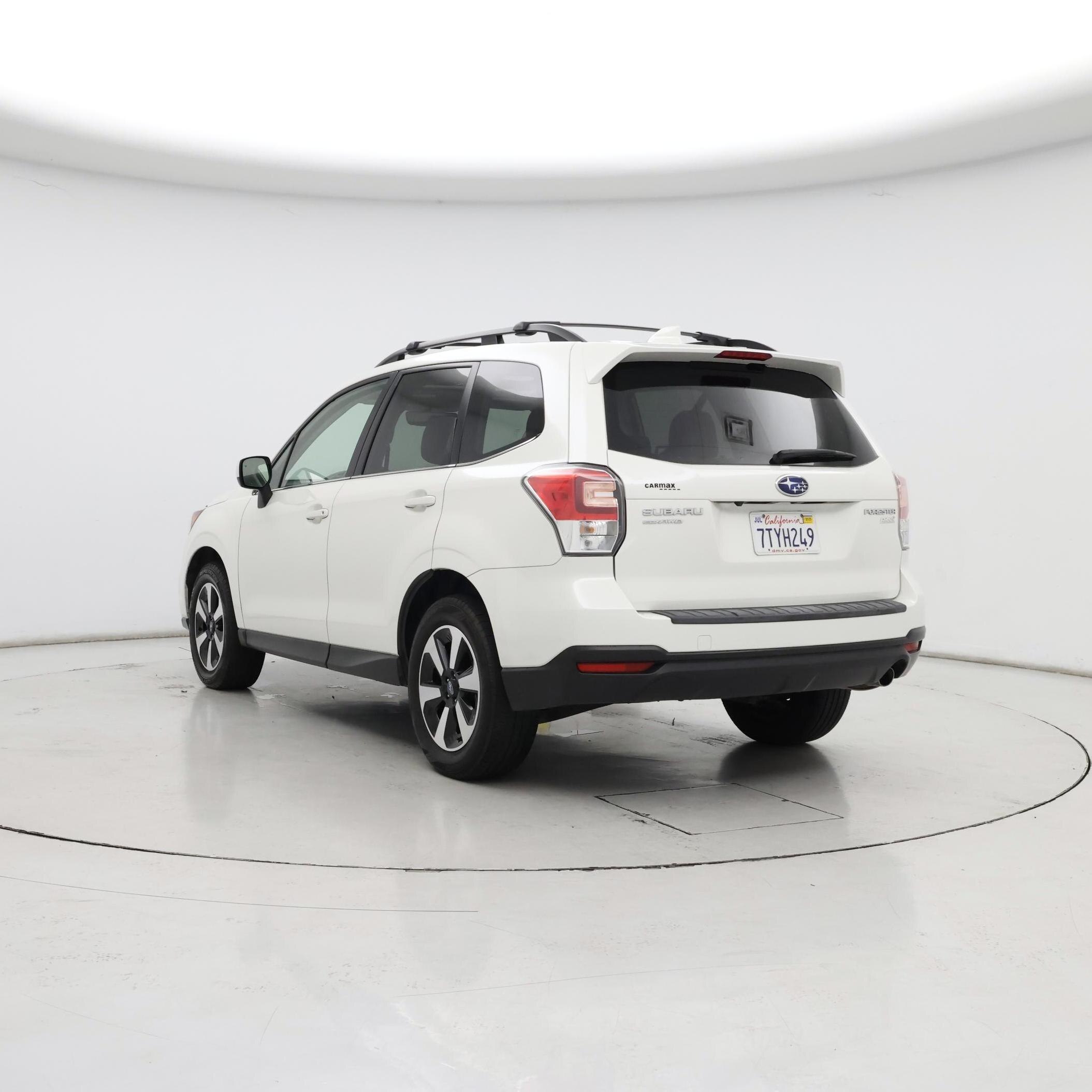 Thumbnail: 2017 Subaru Forester - 2