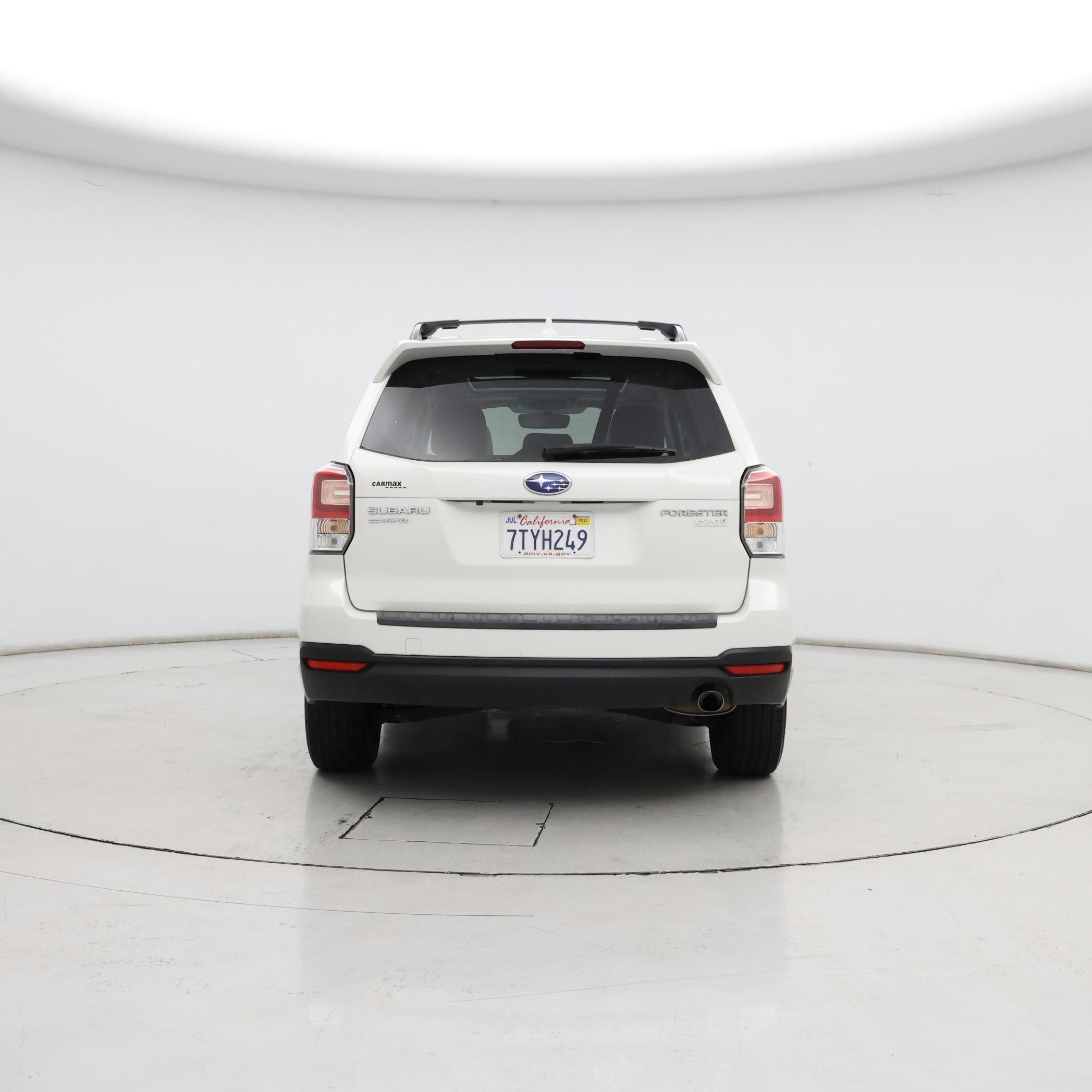 Thumbnail: 2017 Subaru Forester - 6