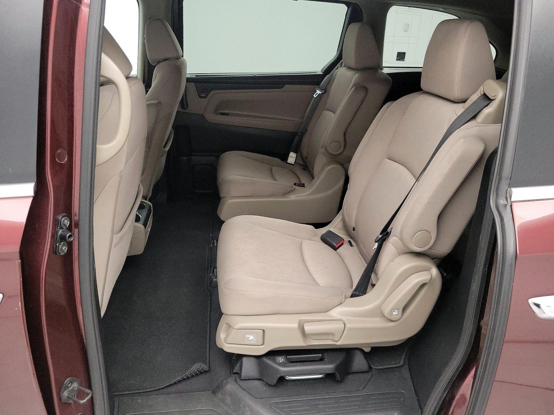 Thumbnail: 2019 Honda Odyssey - 19