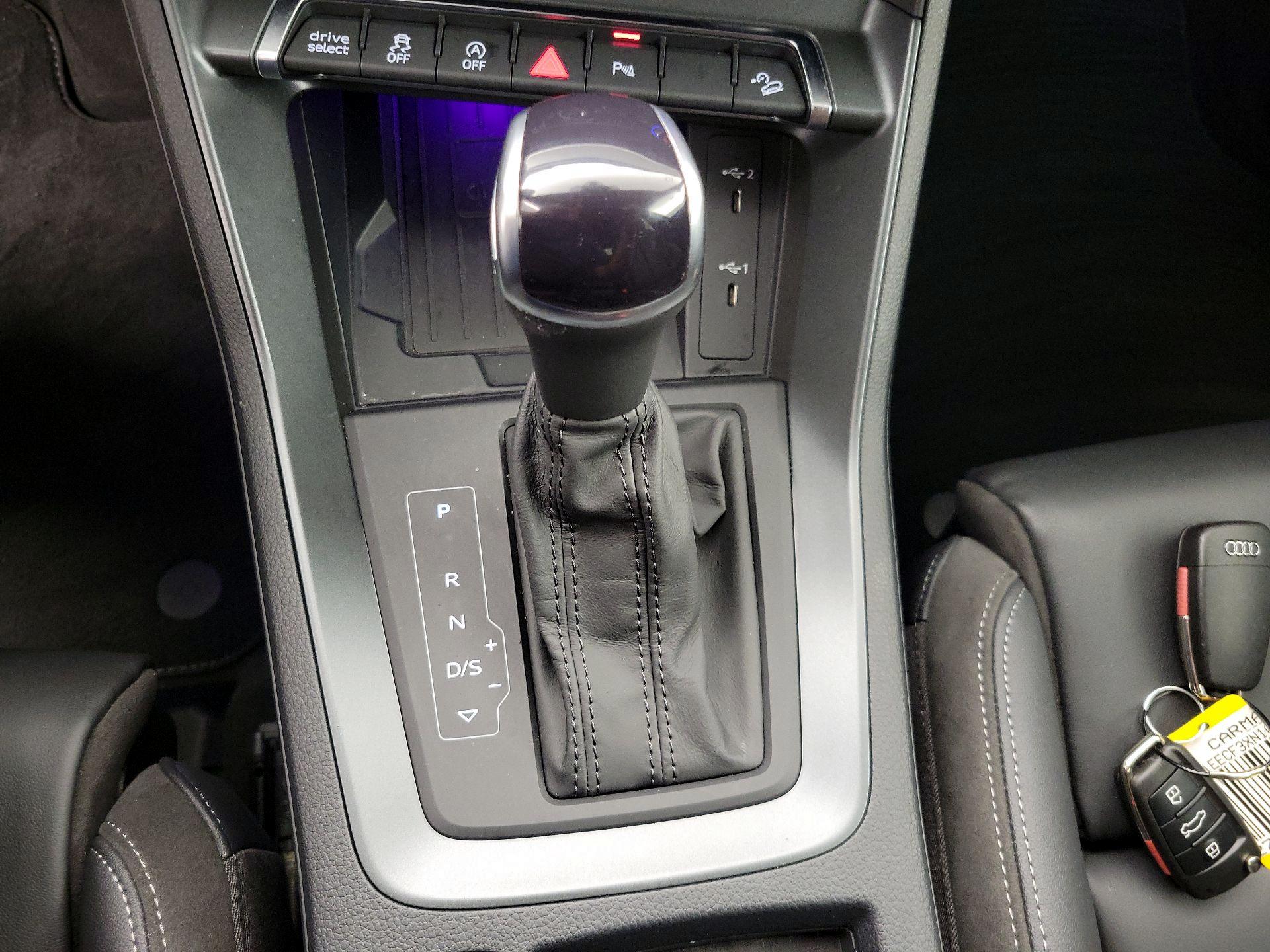 Thumbnail: 2022 Audi Q3 - 18