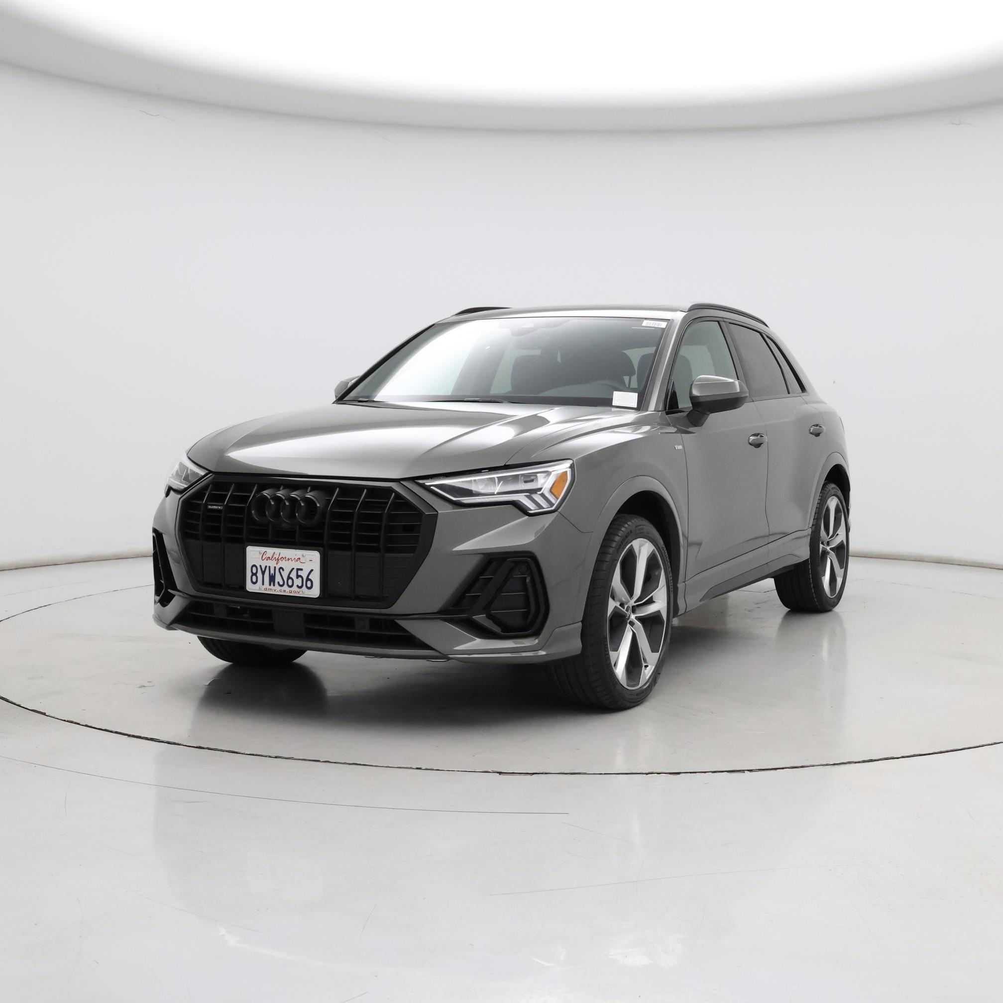 Thumbnail: 2022 Audi Q3 - 4