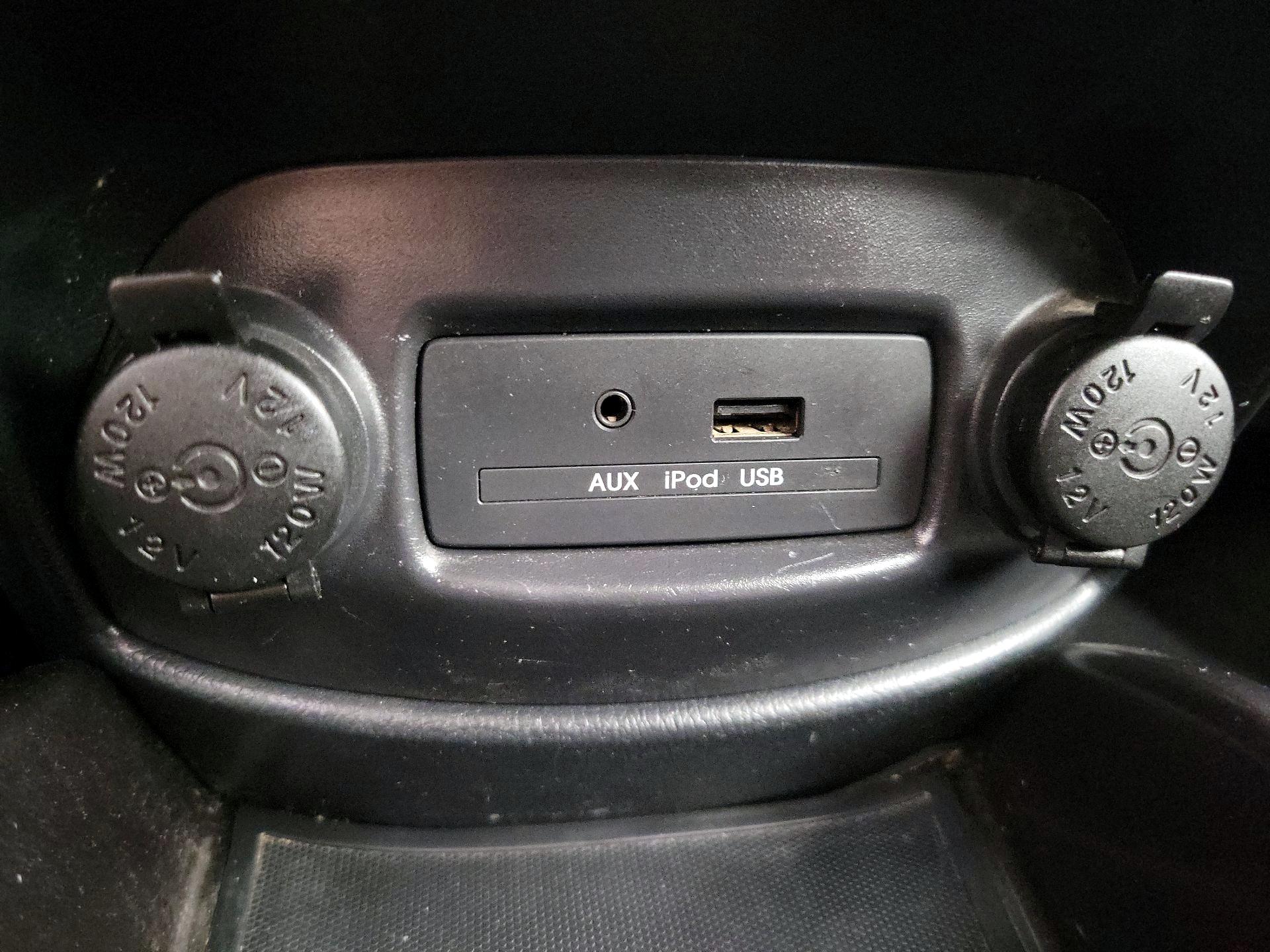 Thumbnail: 2013 Kia Soul - 17