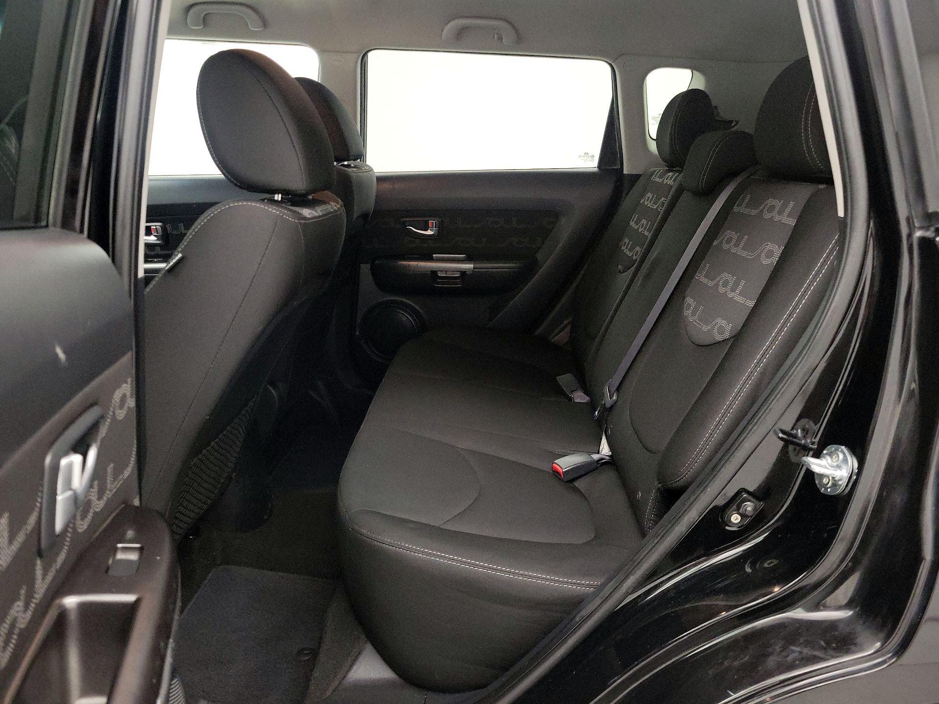 Thumbnail: 2013 Kia Soul - 18