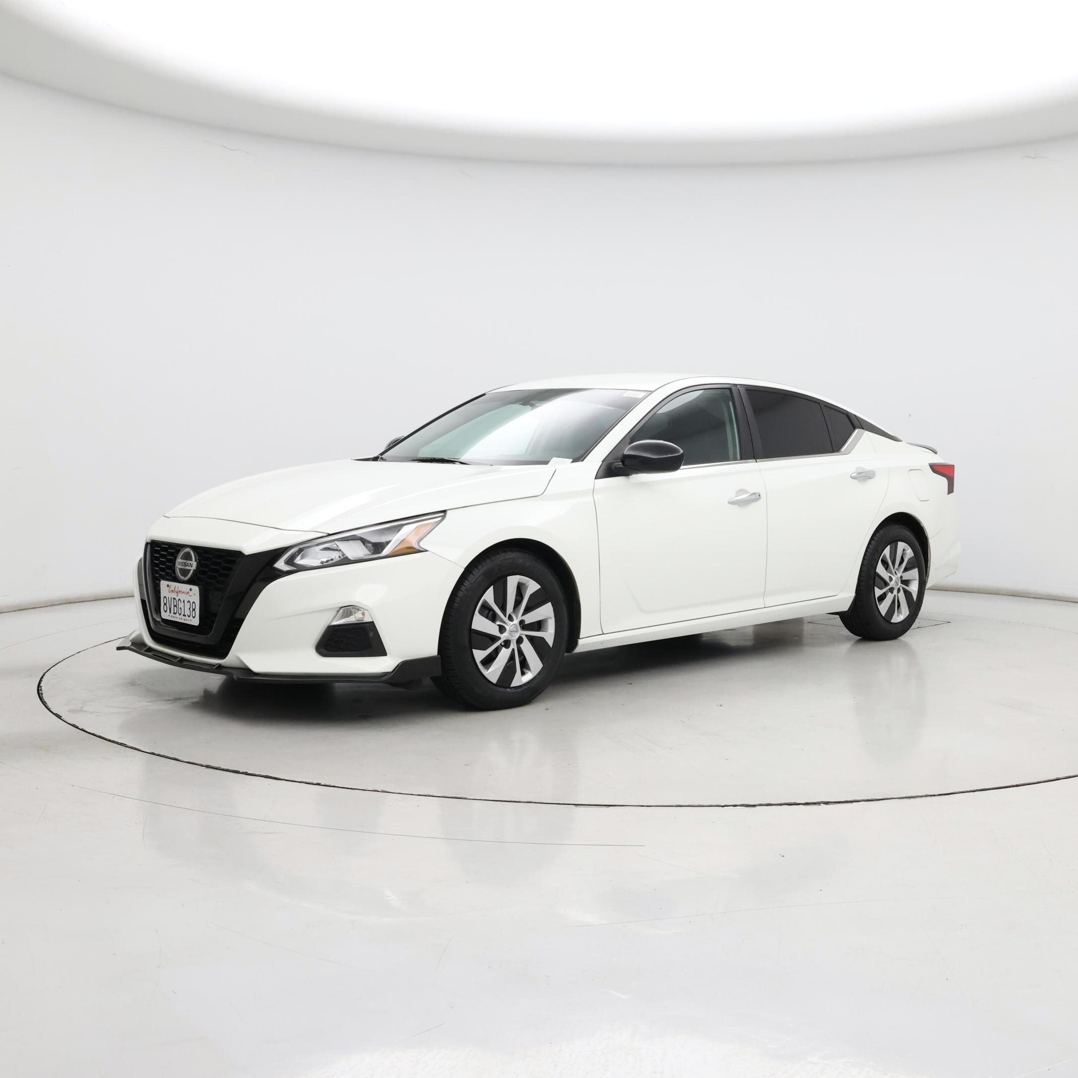 Thumbnail: 2019 Nissan Altima - 4