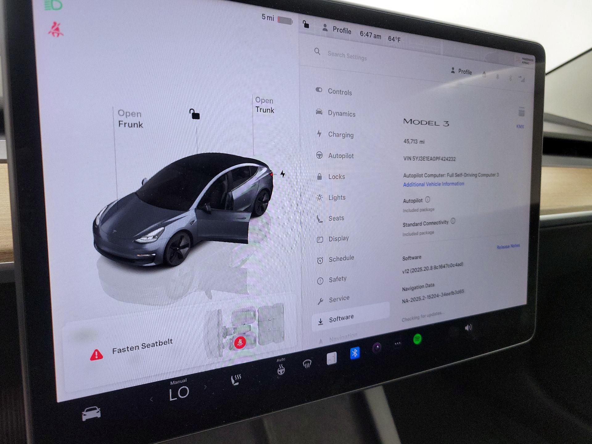Thumbnail: 2023 Tesla Model 3 - 13