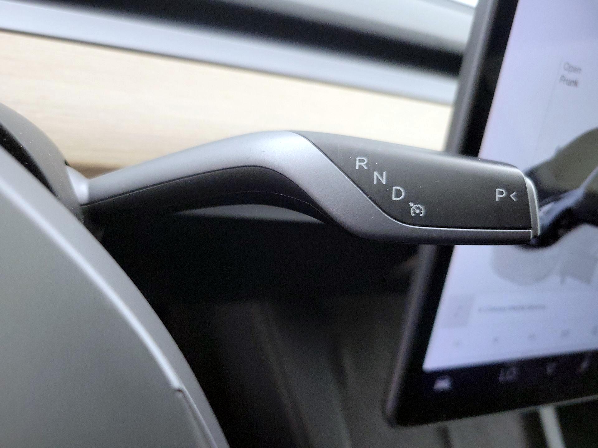 Thumbnail: 2023 Tesla Model 3 - 17