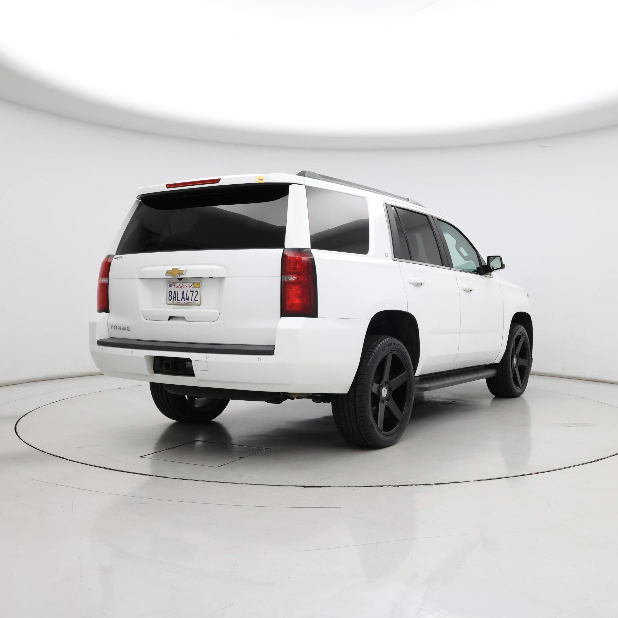 Thumbnail: 2018 Chevrolet Tahoe - 8