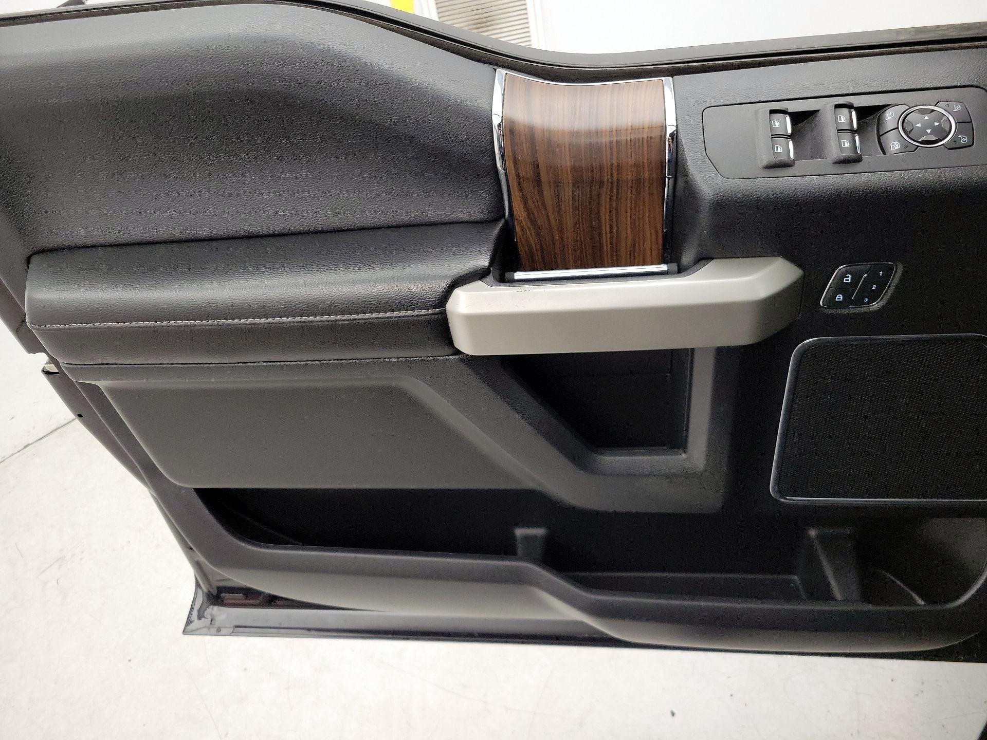 Thumbnail: 2016 Ford F-150 - 12