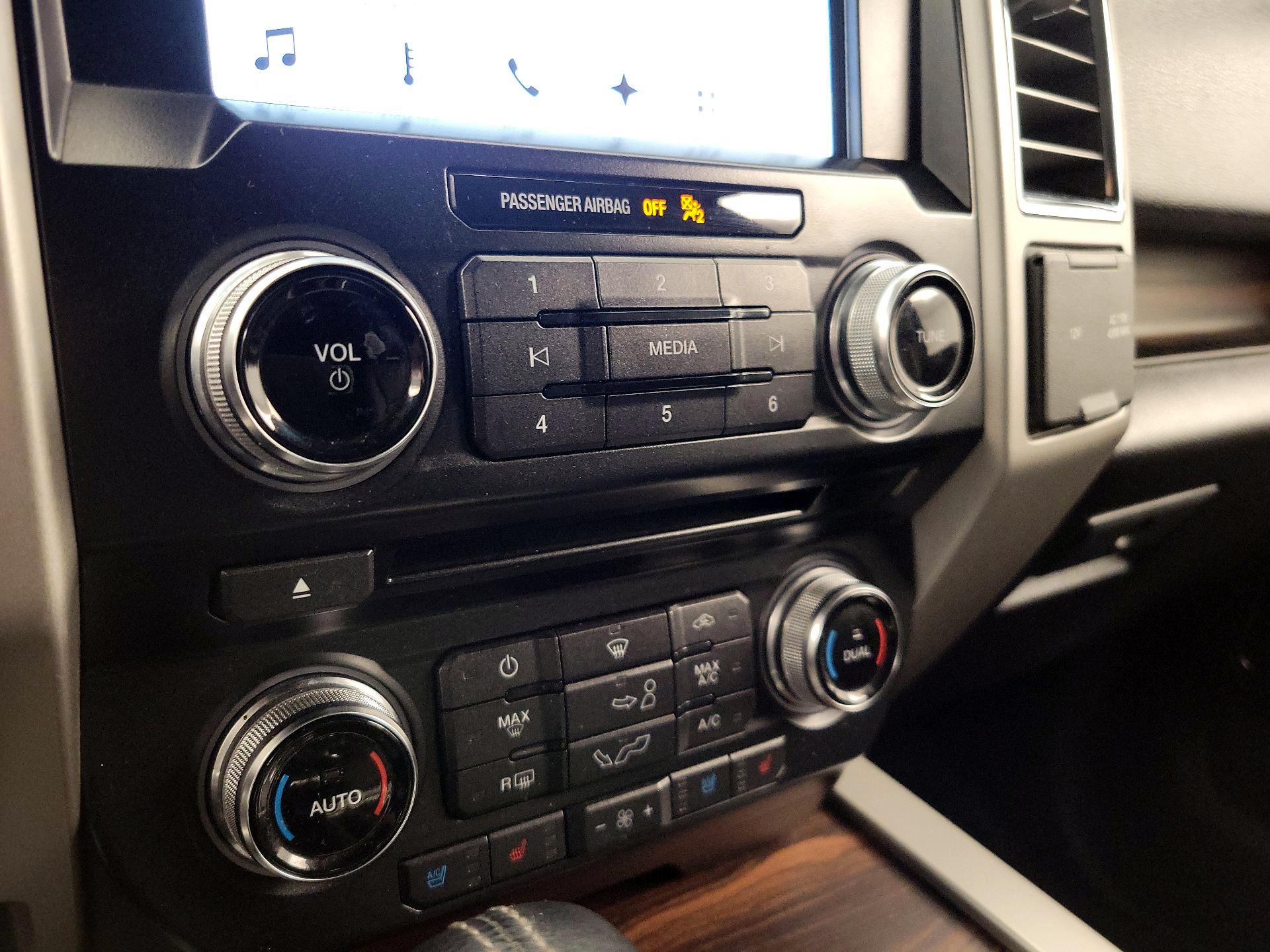 Thumbnail: 2016 Ford F-150 - 17