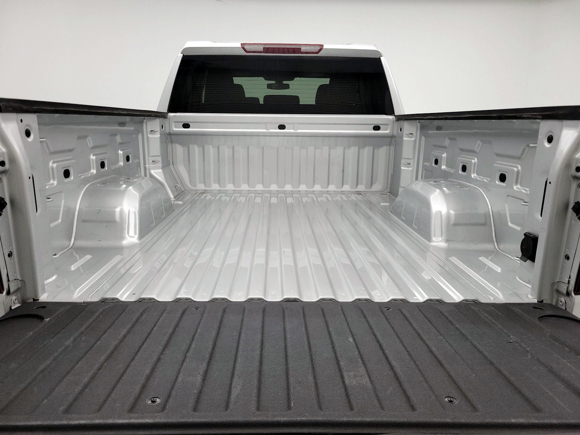 Thumbnail: 2021 Chevrolet Silverado 1500 - 20