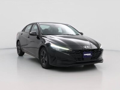 Black 2021 Hyundai Elantra SEL