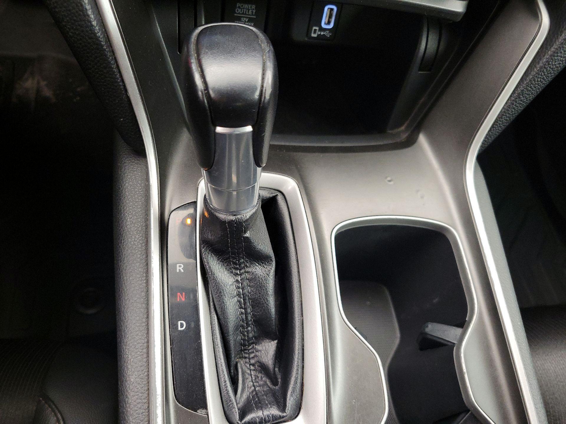 Thumbnail: 2019 Honda Accord - 17
