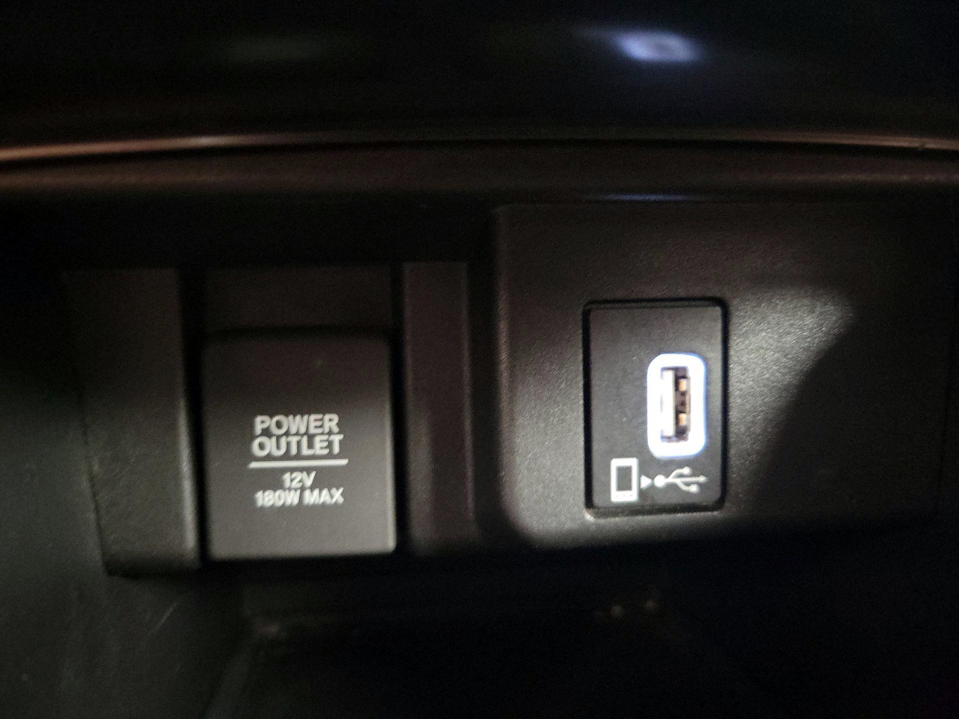 Thumbnail: 2019 Honda Accord - 18