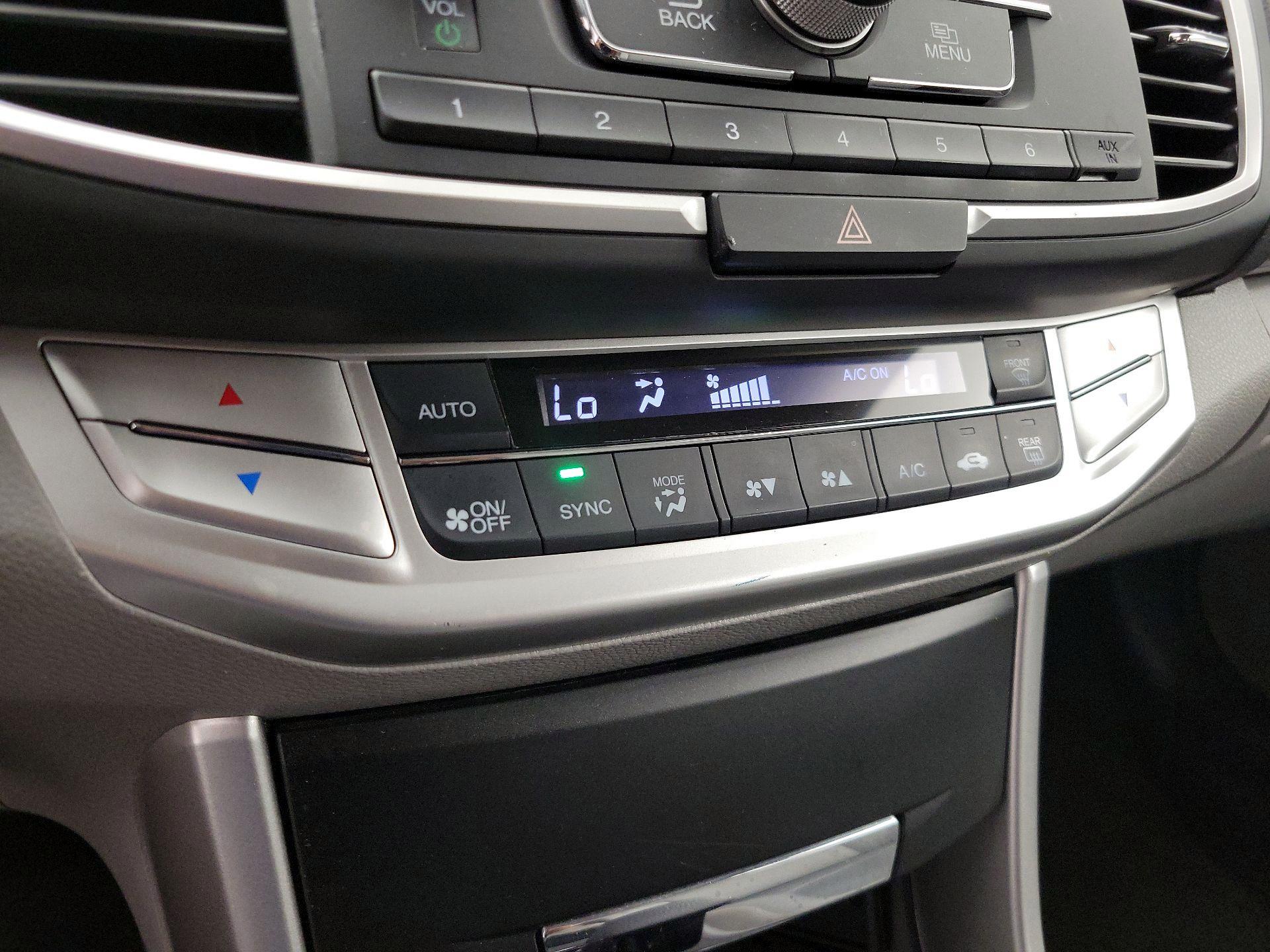 Thumbnail: 2014 Honda Accord - 16