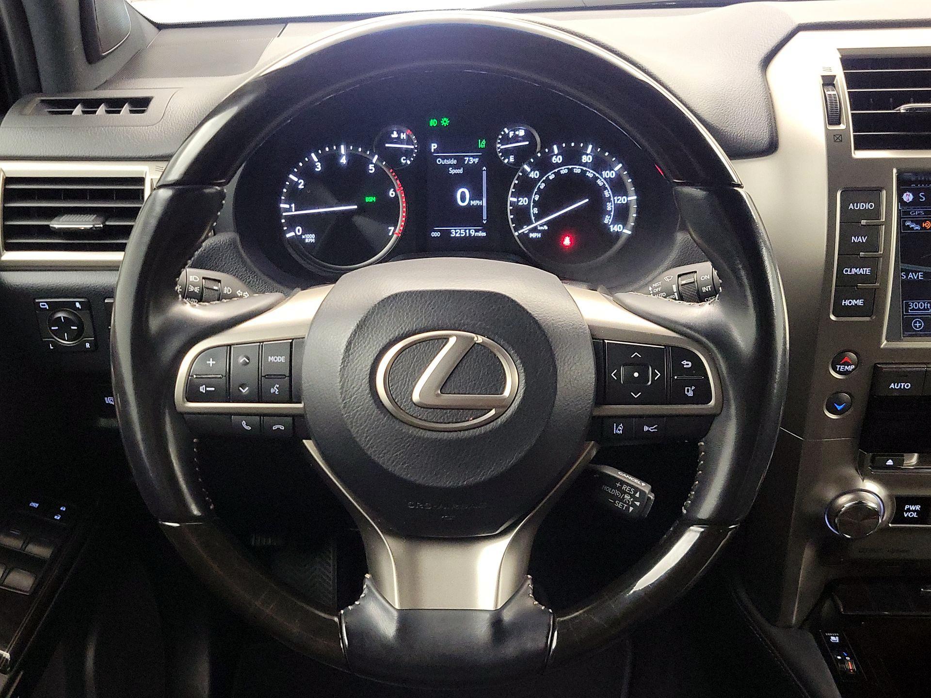Thumbnail: 2021 Lexus GX - 10