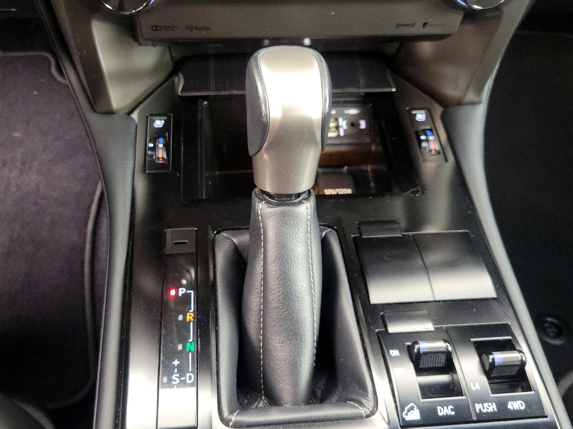 Thumbnail: 2021 Lexus GX - 18