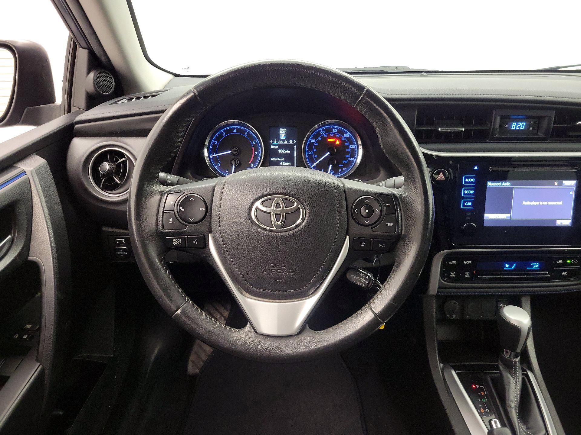 Thumbnail: 2017 Toyota Corolla - 10
