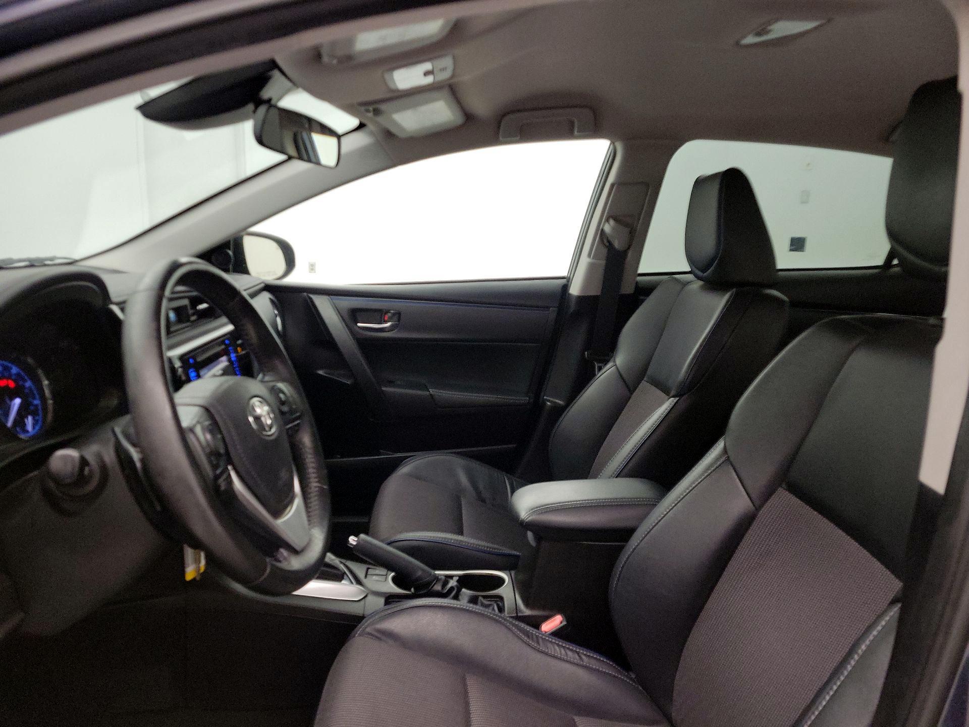 Thumbnail: 2017 Toyota Corolla - 11