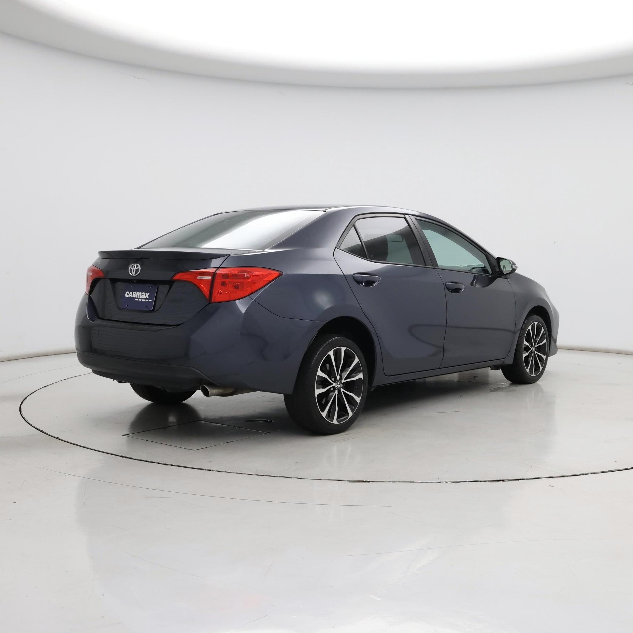 Thumbnail: 2017 Toyota Corolla - 8