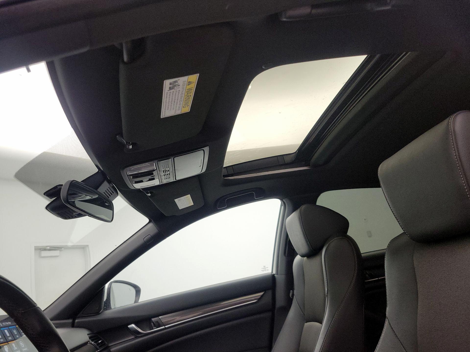Thumbnail: 2019 Honda Accord - 19