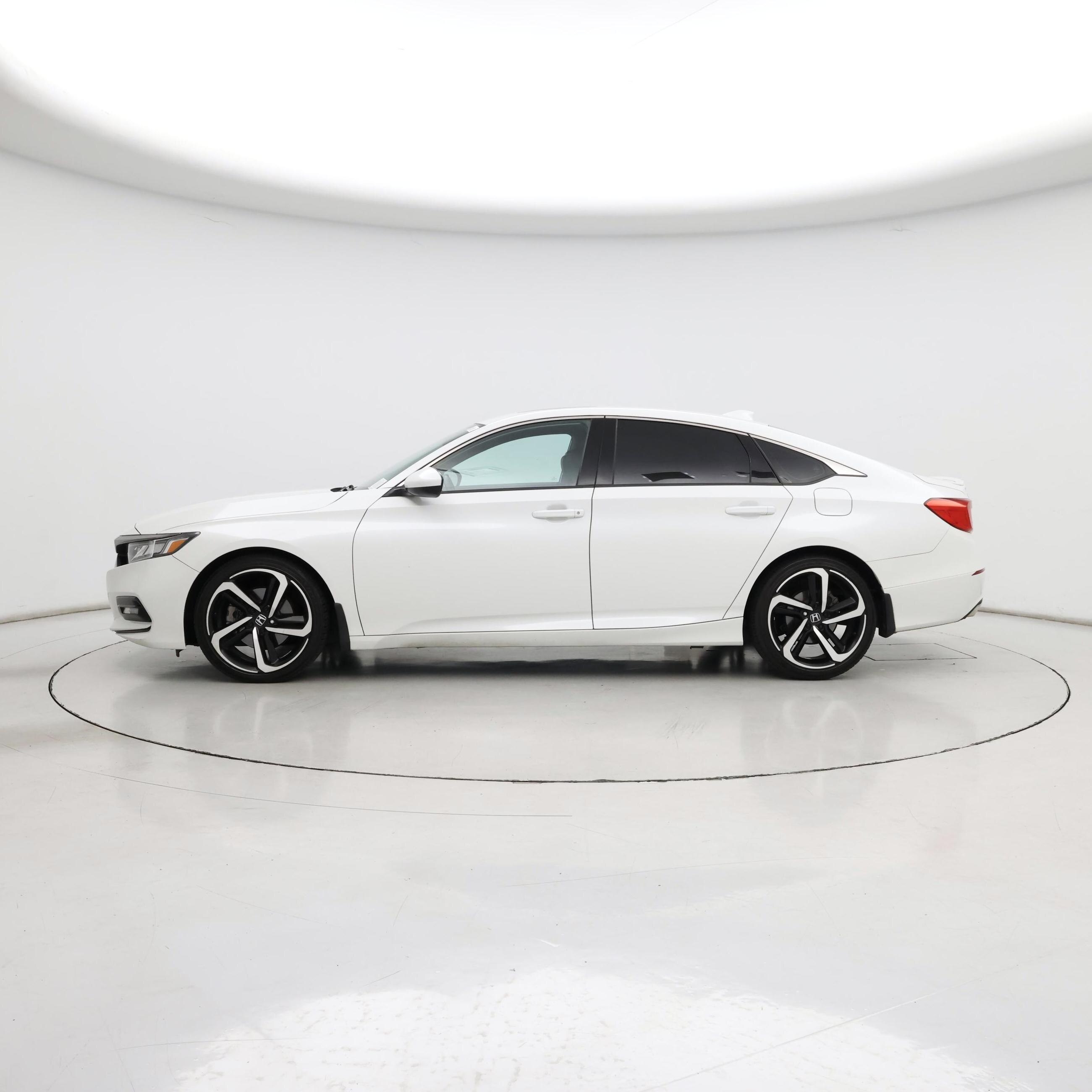 Thumbnail: 2019 Honda Accord - 3
