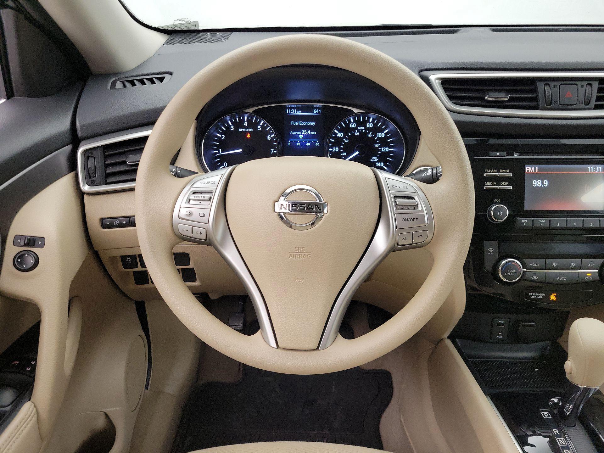 Thumbnail: 2014 Nissan Rogue - 10