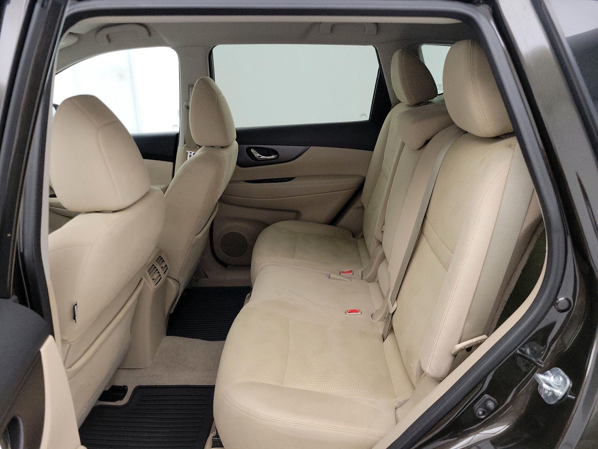Thumbnail: 2014 Nissan Rogue - 19