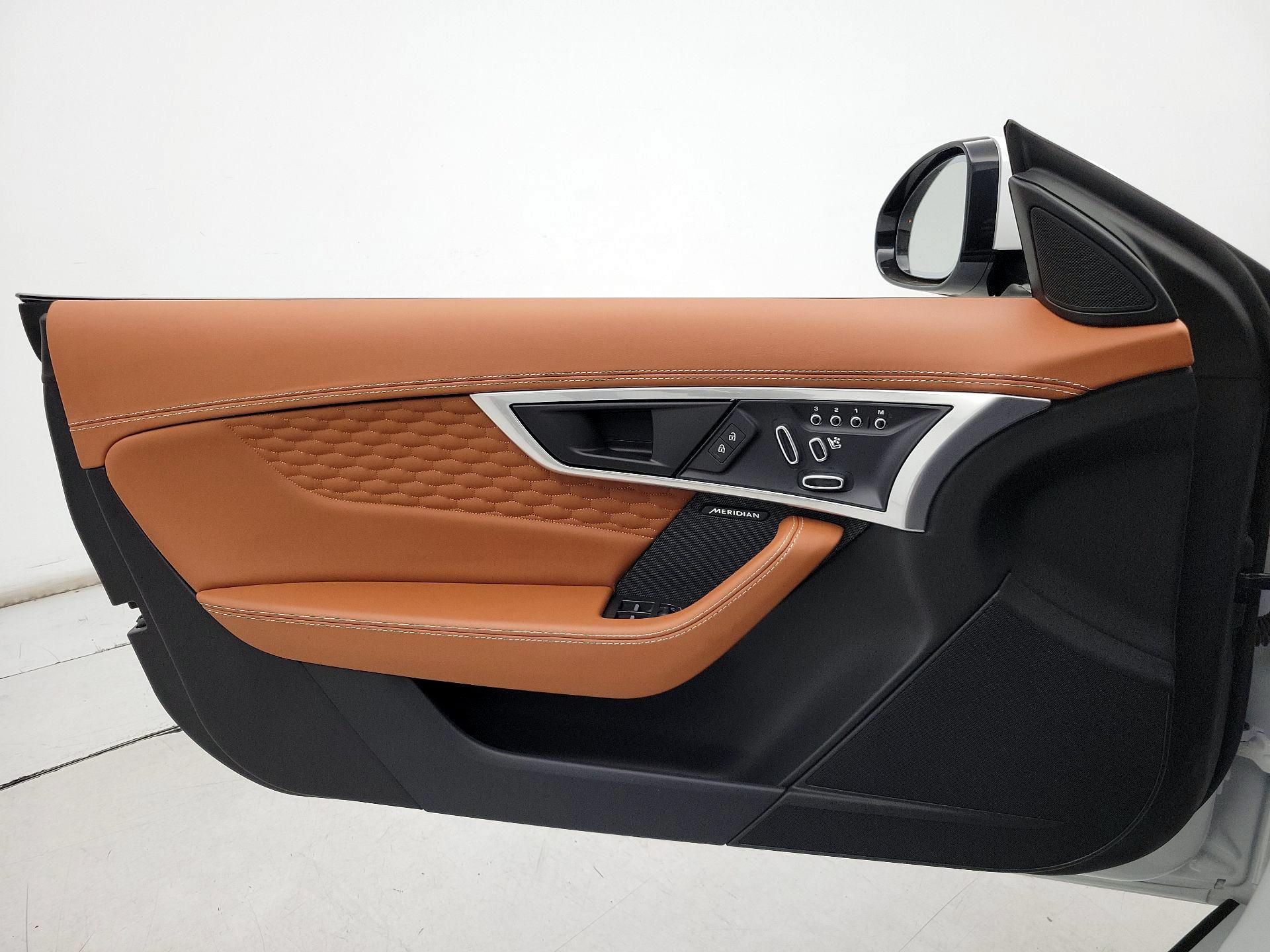 Thumbnail: 2023 Jaguar F-Type - 12