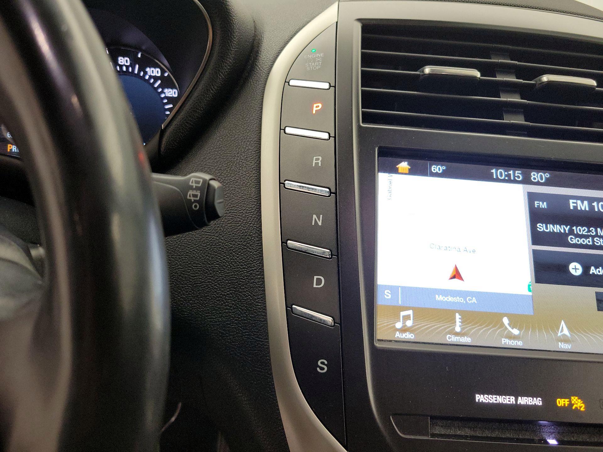 Thumbnail: 2018 Lincoln MKC - 18