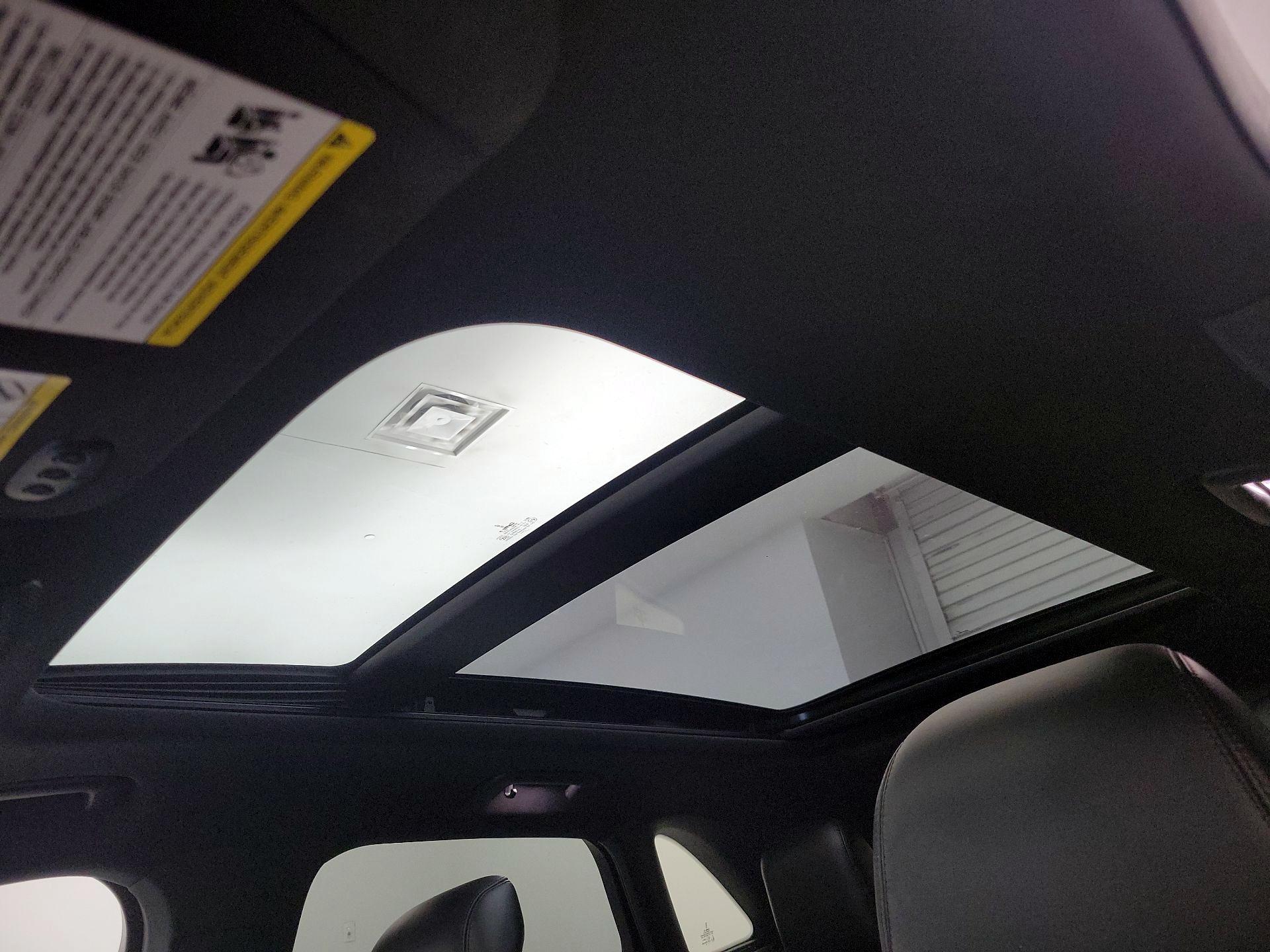 Thumbnail: 2018 Lincoln MKC - 20