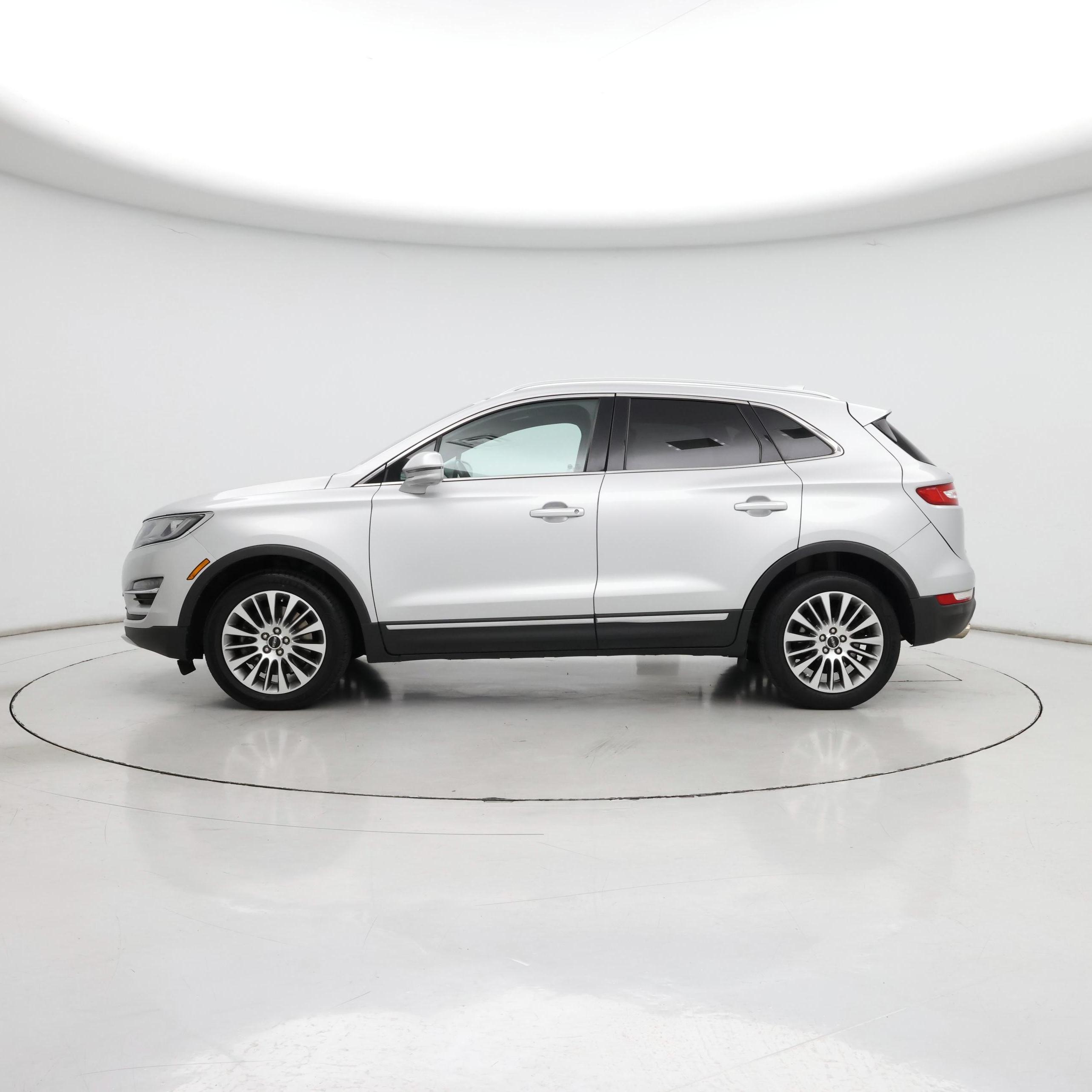 Thumbnail: 2018 Lincoln MKC - 3