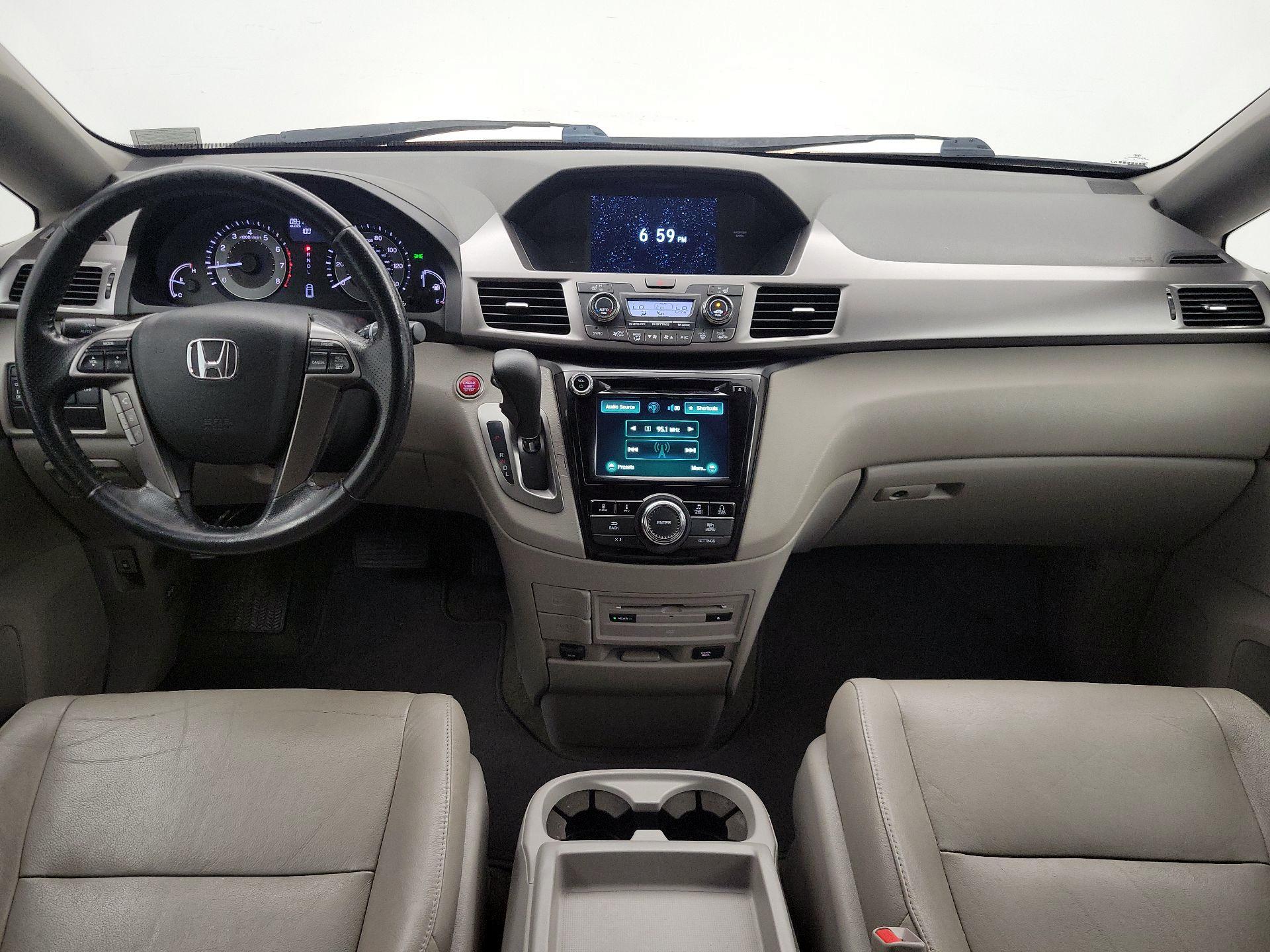 Thumbnail: 2015 Honda Odyssey - 9