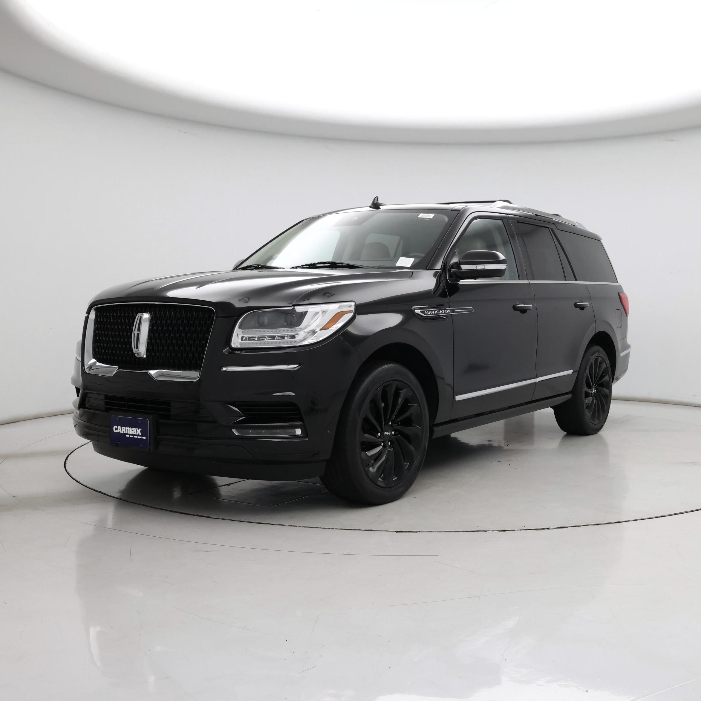 Thumbnail: 2021 Lincoln Navigator - 4