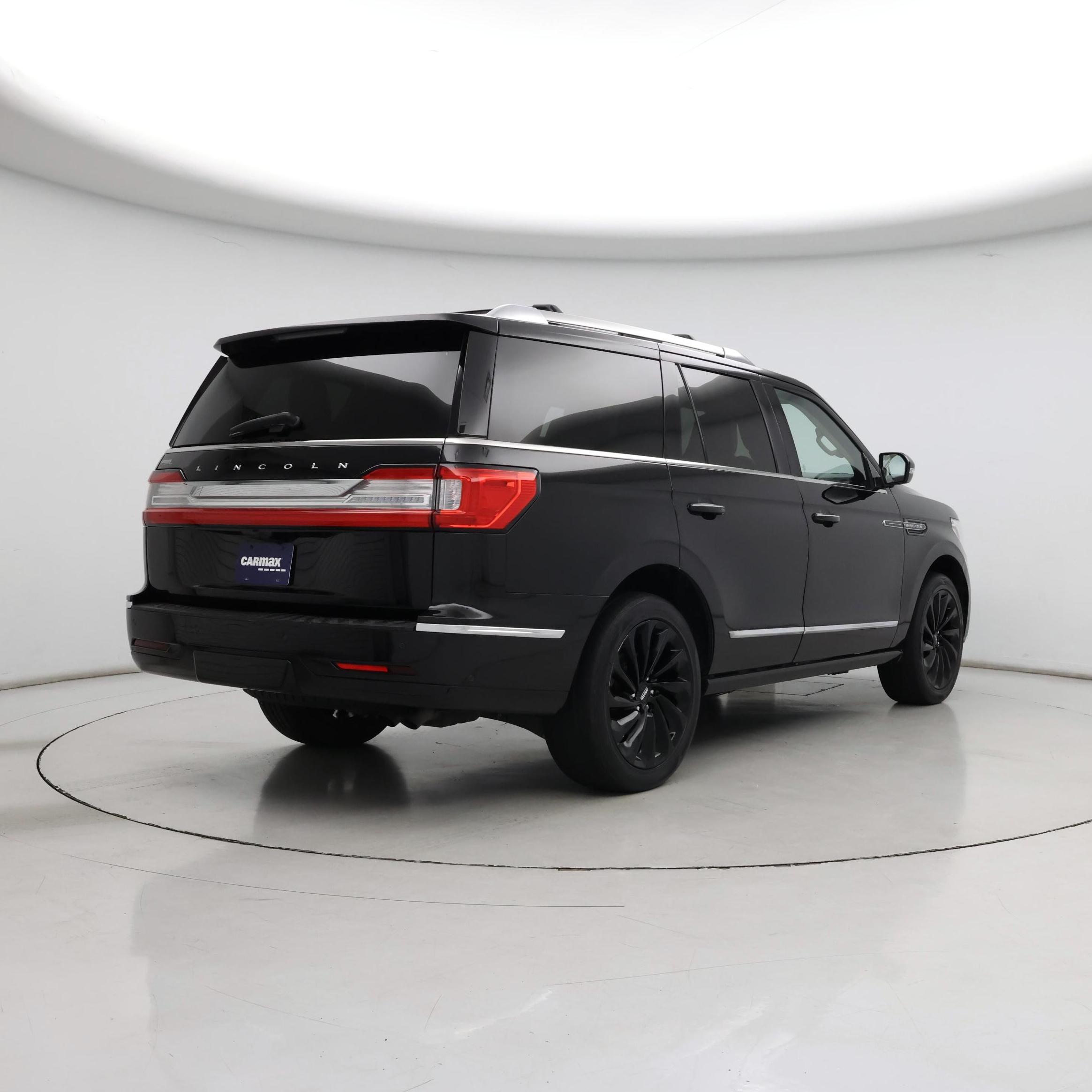 Thumbnail: 2021 Lincoln Navigator - 8