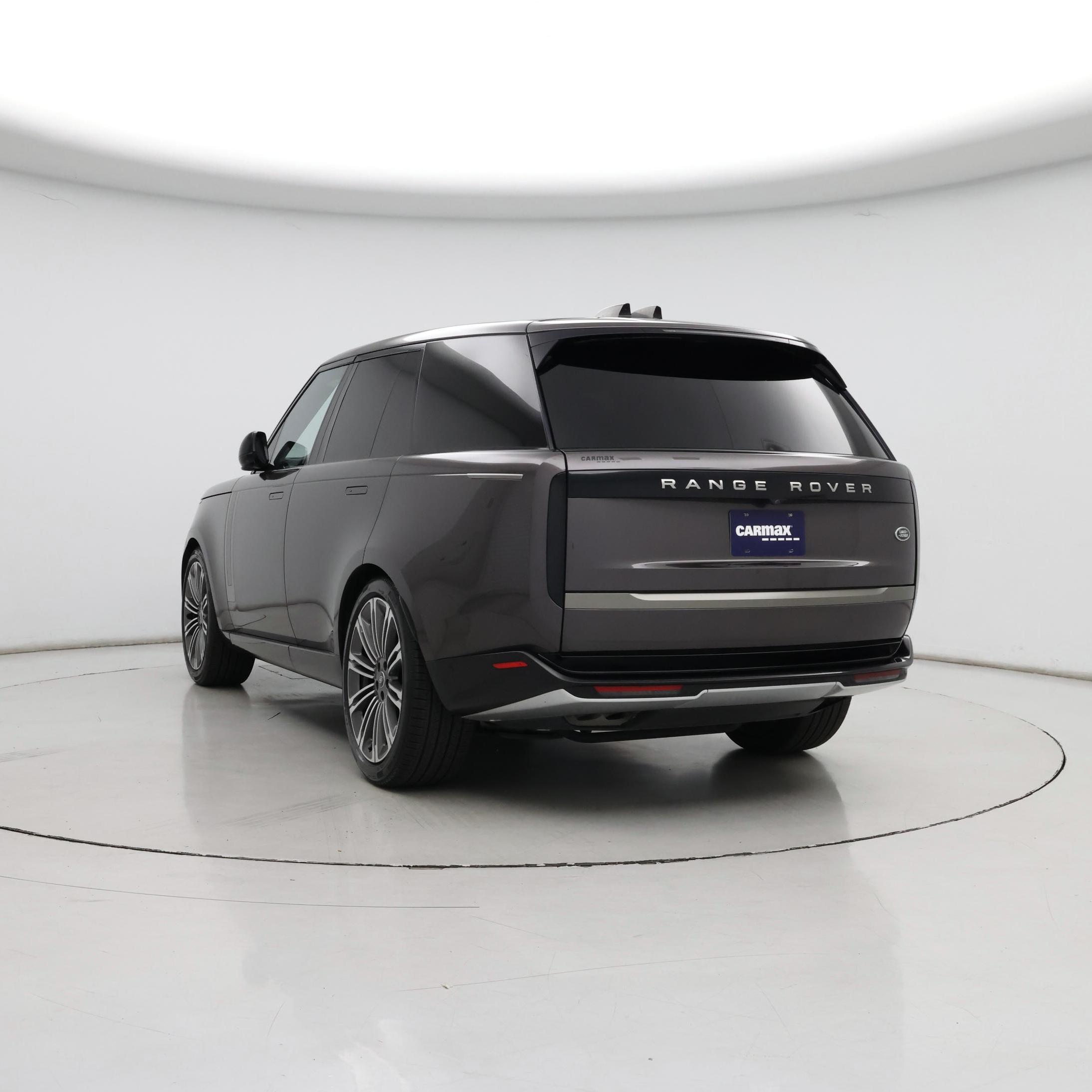 Thumbnail: 2022 Land Rover Range Rover - 2