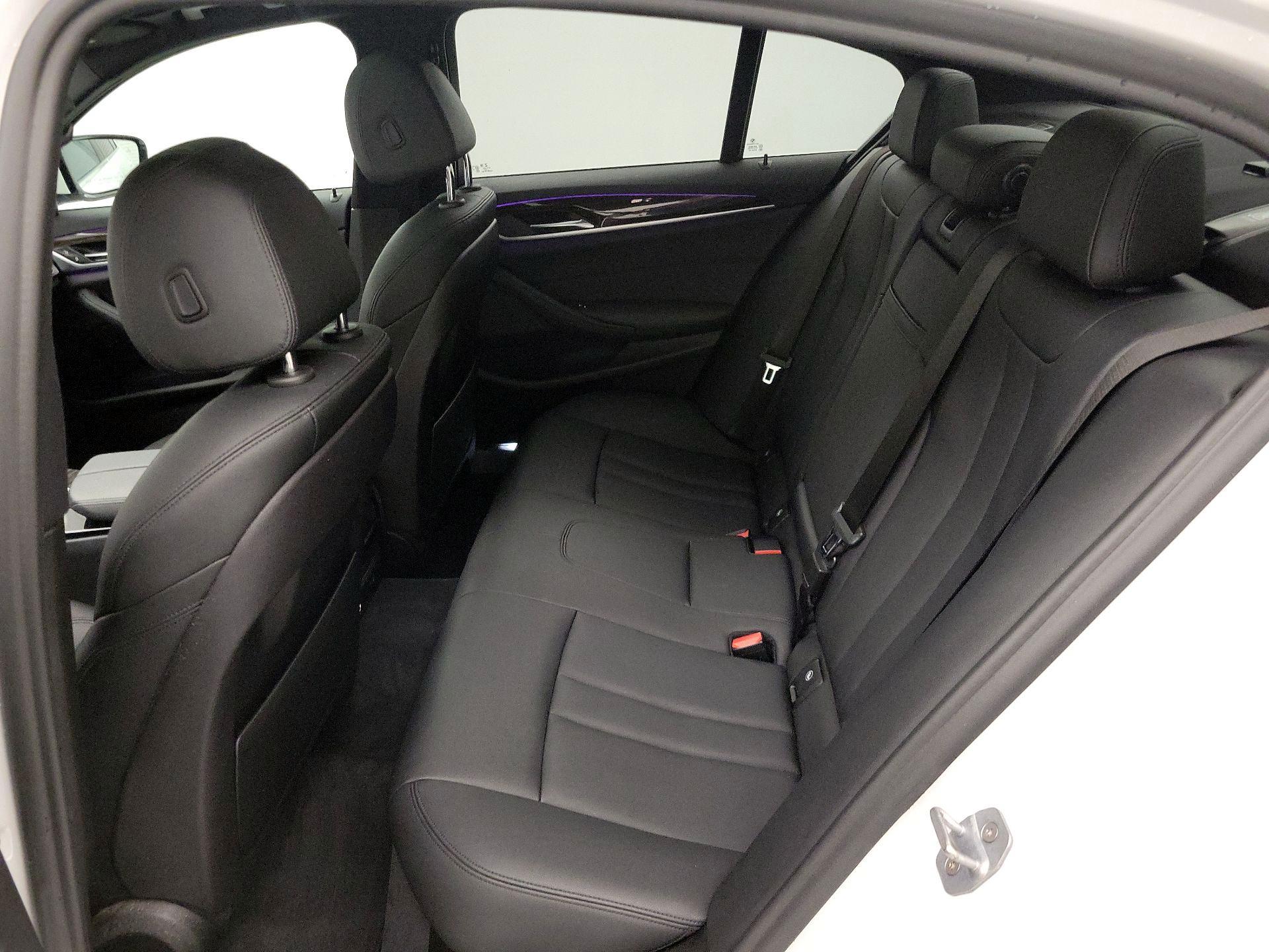 Thumbnail: 2019 BMW 5 Series - 20