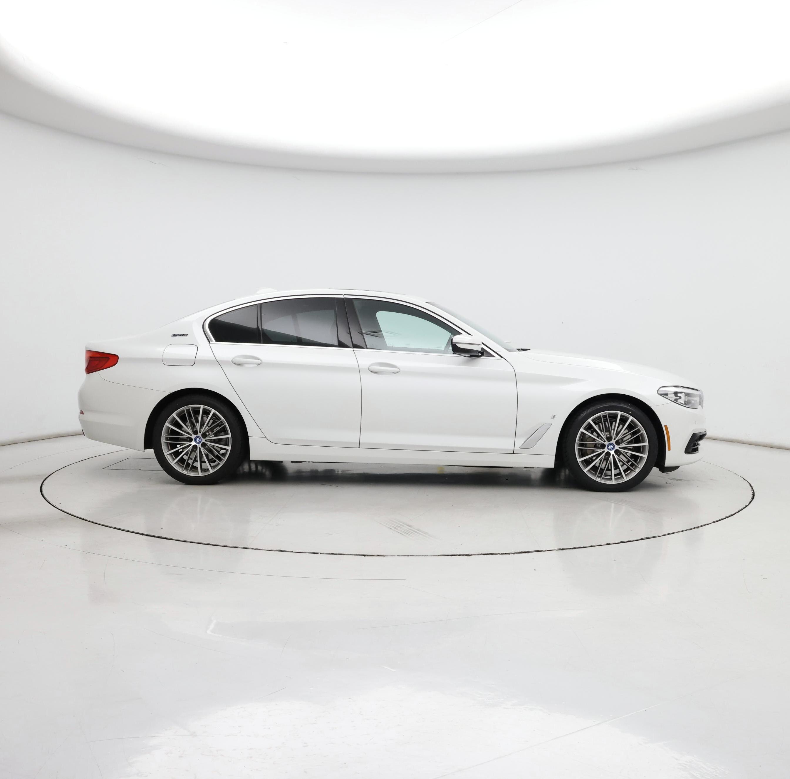 Thumbnail: 2019 BMW 5 Series - 7