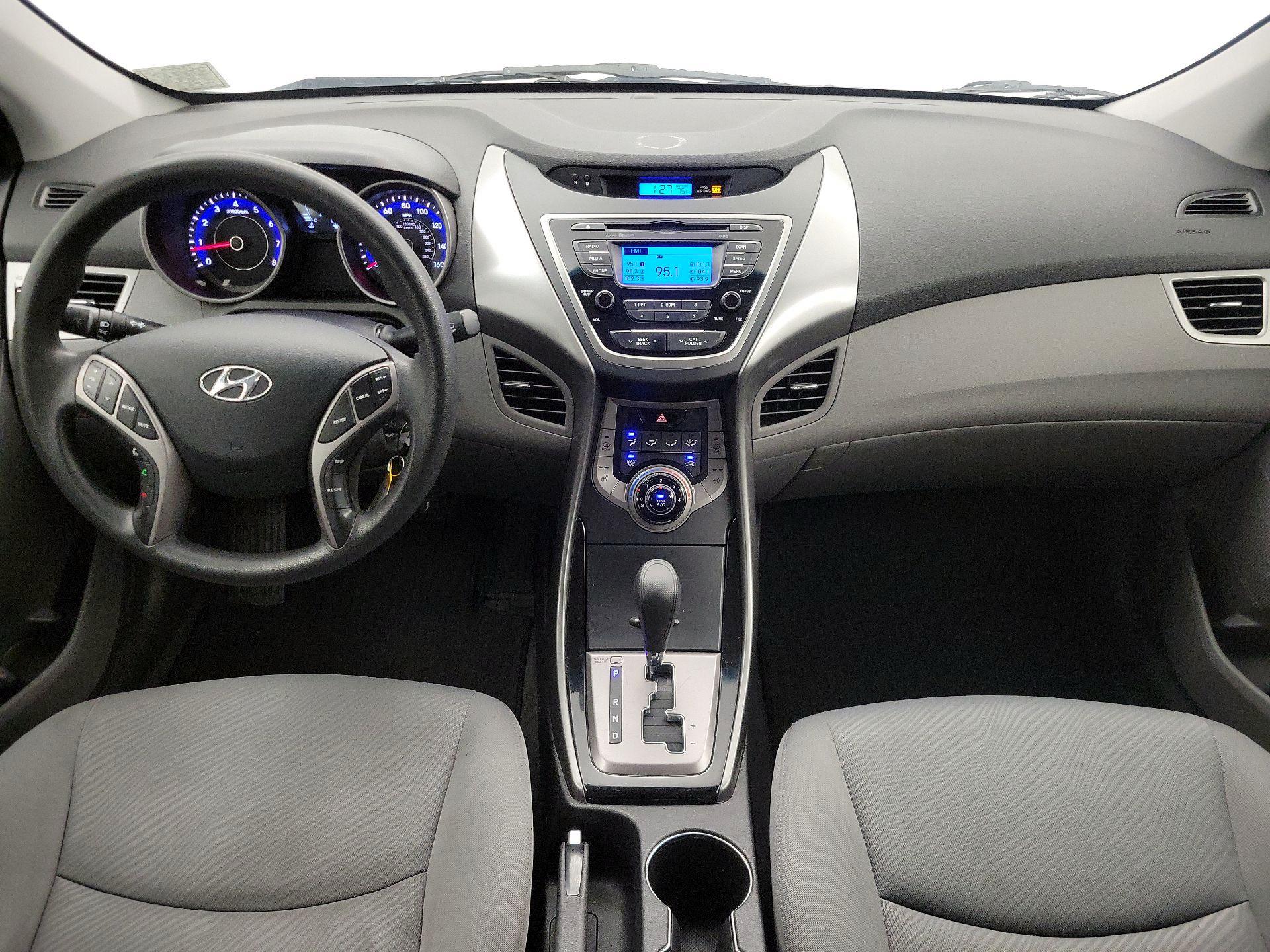 Thumbnail: 2013 Hyundai Elantra - 9