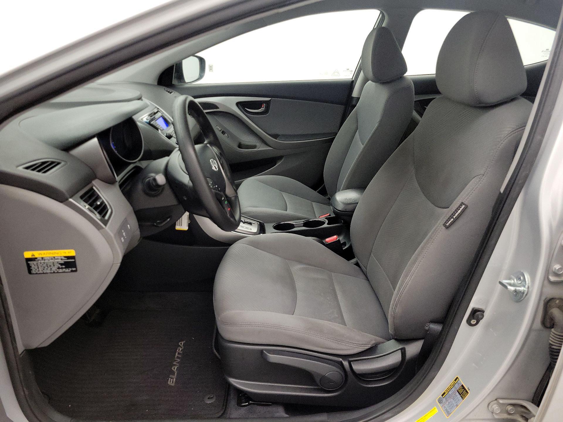 Thumbnail: 2013 Hyundai Elantra - 11