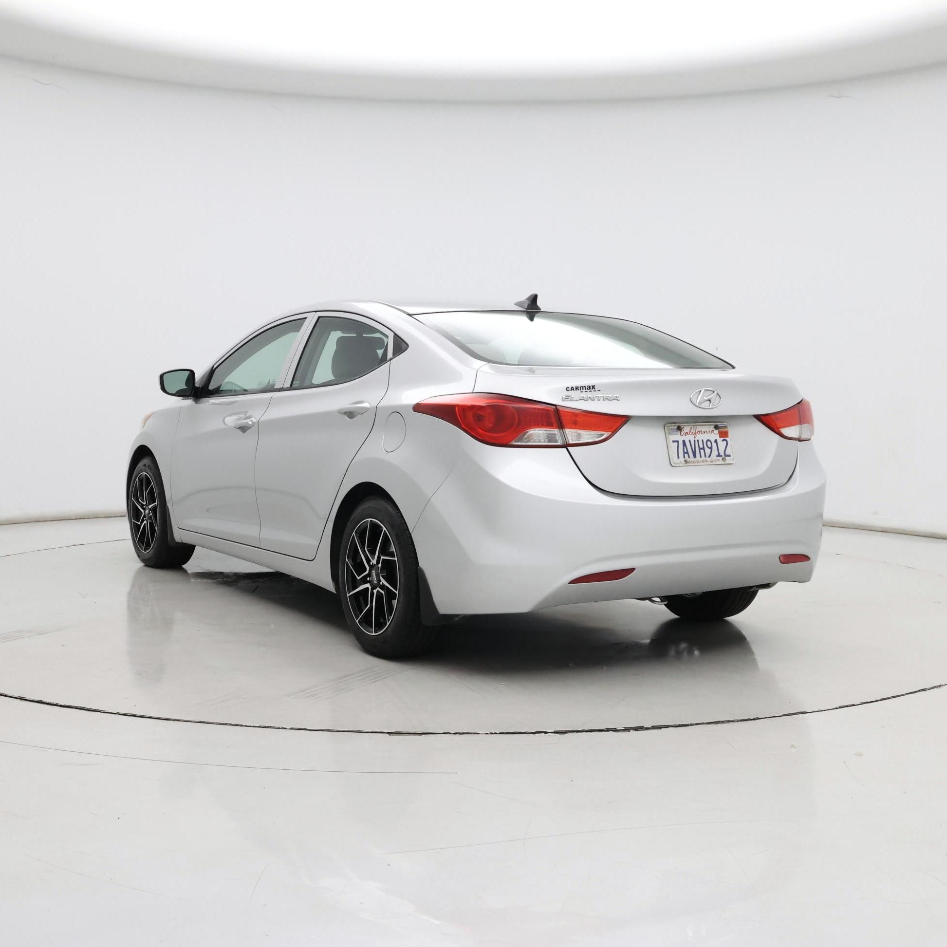 Thumbnail: 2013 Hyundai Elantra - 2