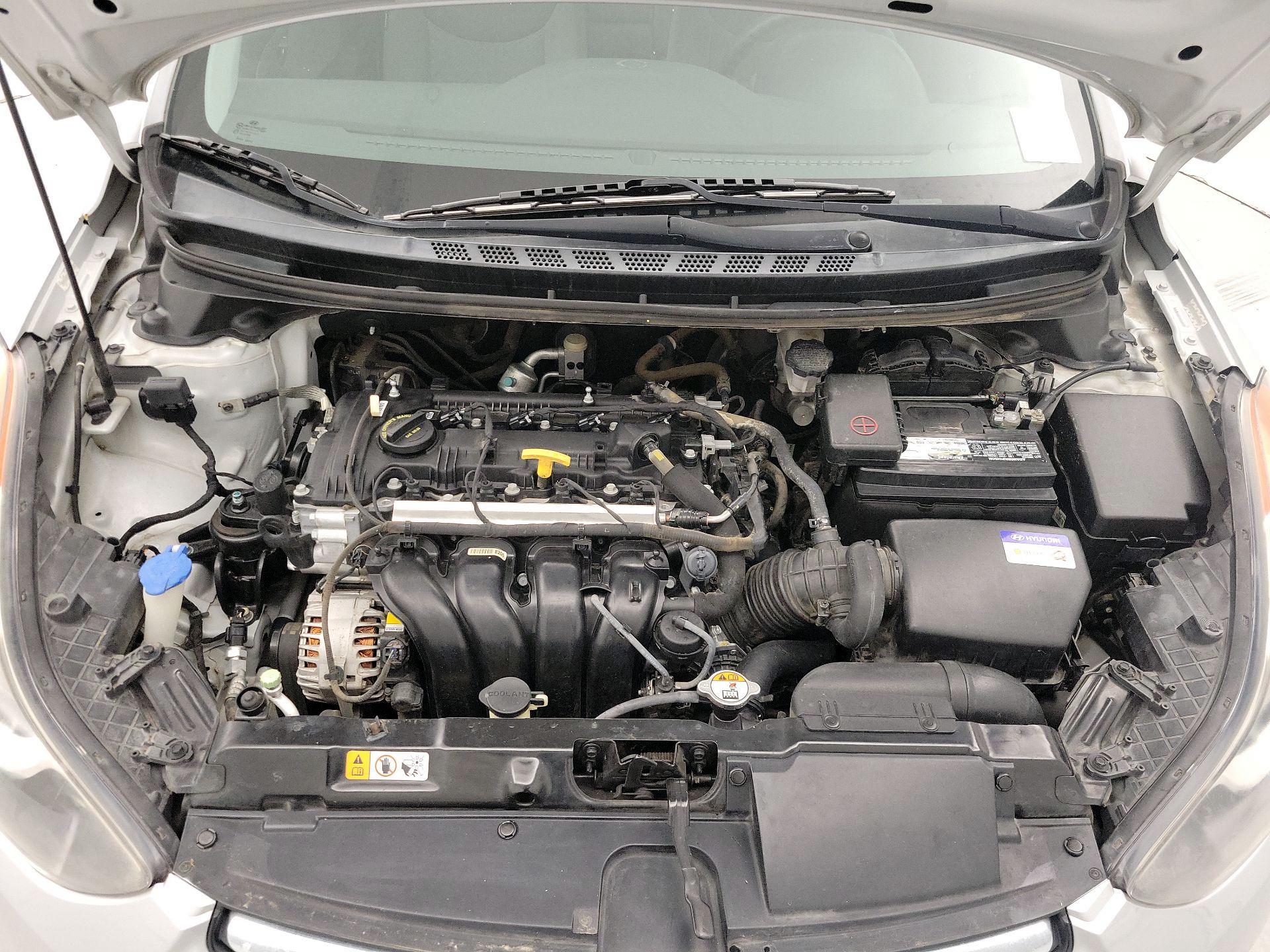 Thumbnail: 2013 Hyundai Elantra - 20