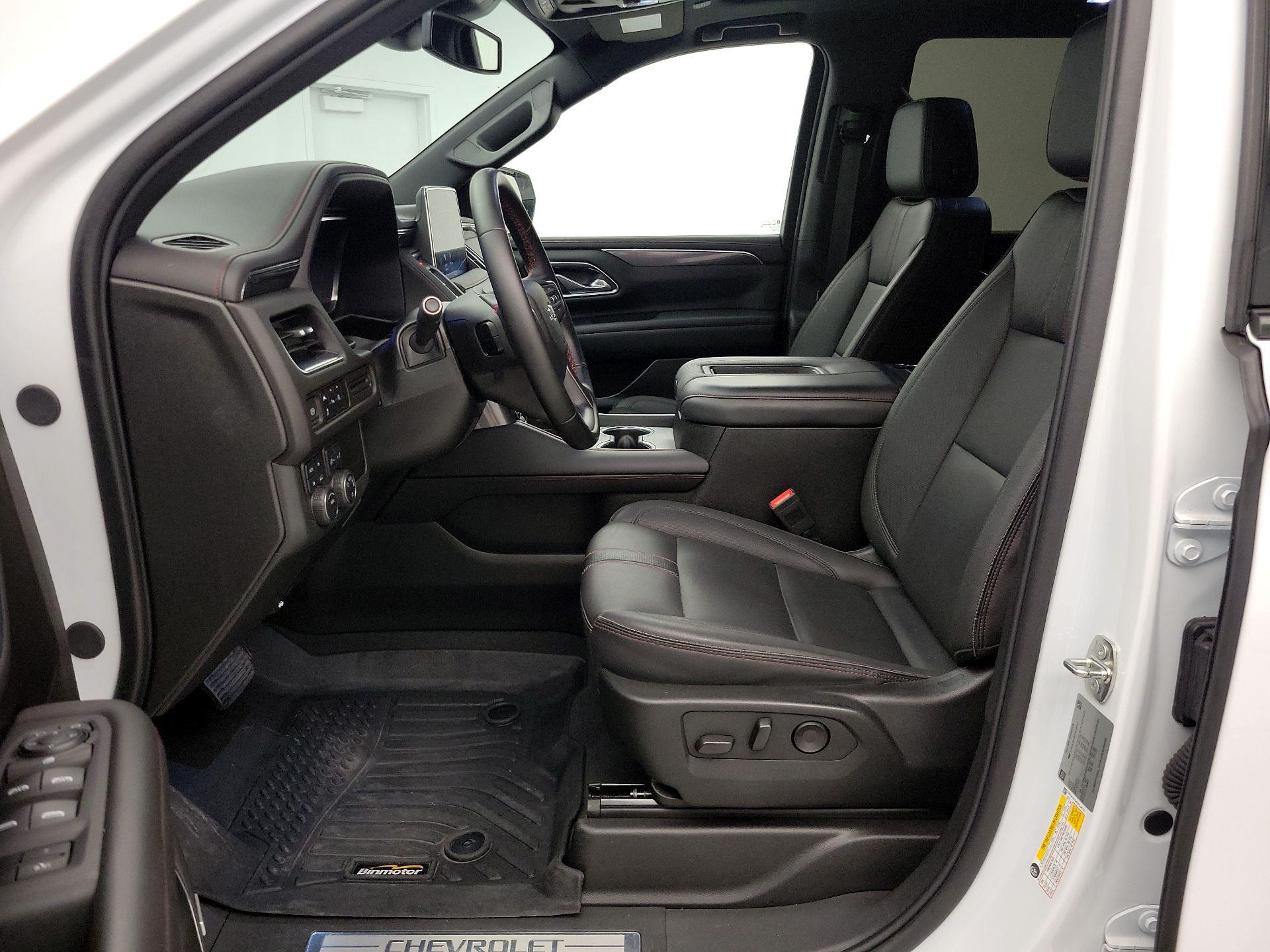 Thumbnail: 2024 Chevrolet Tahoe - 11
