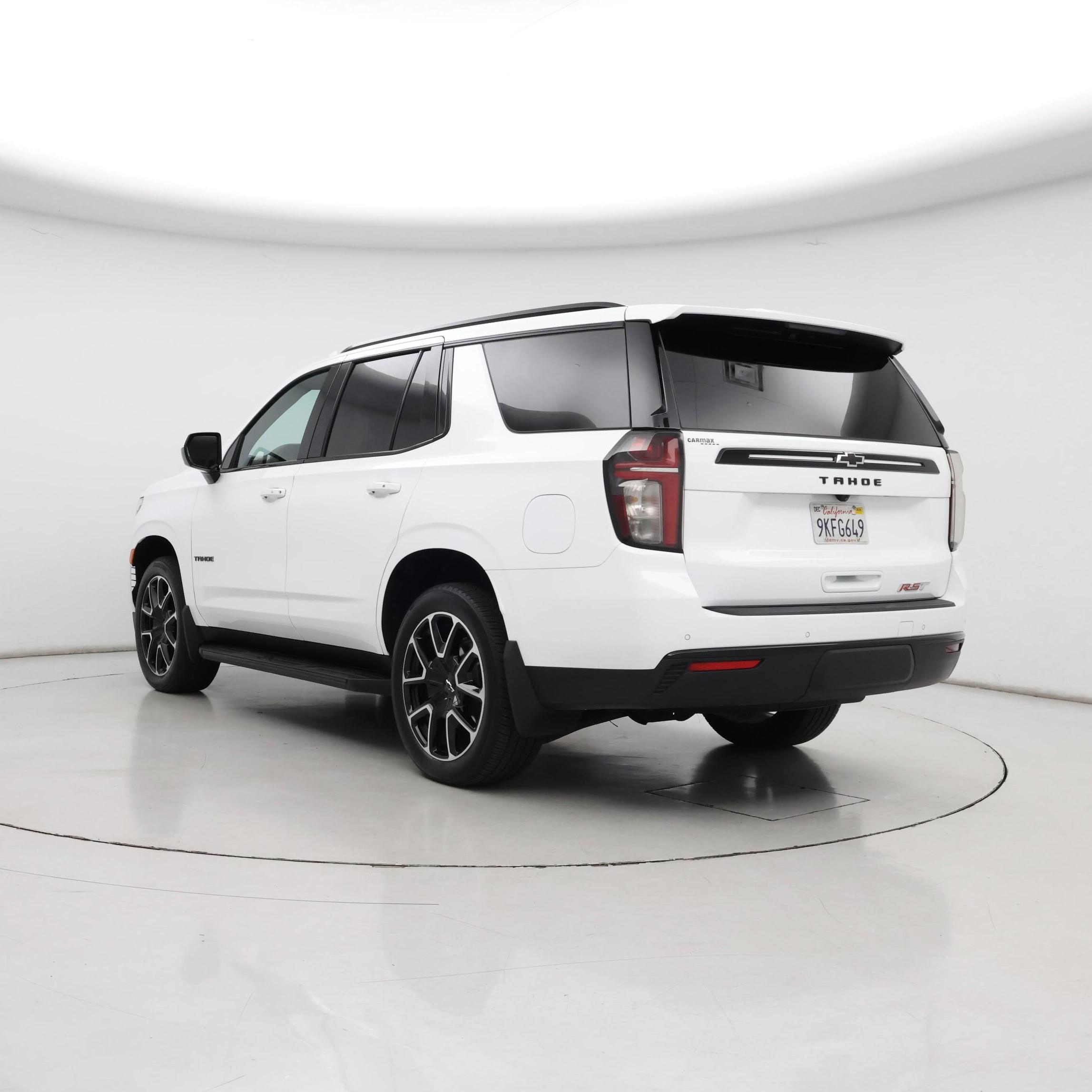 Thumbnail: 2024 Chevrolet Tahoe - 2