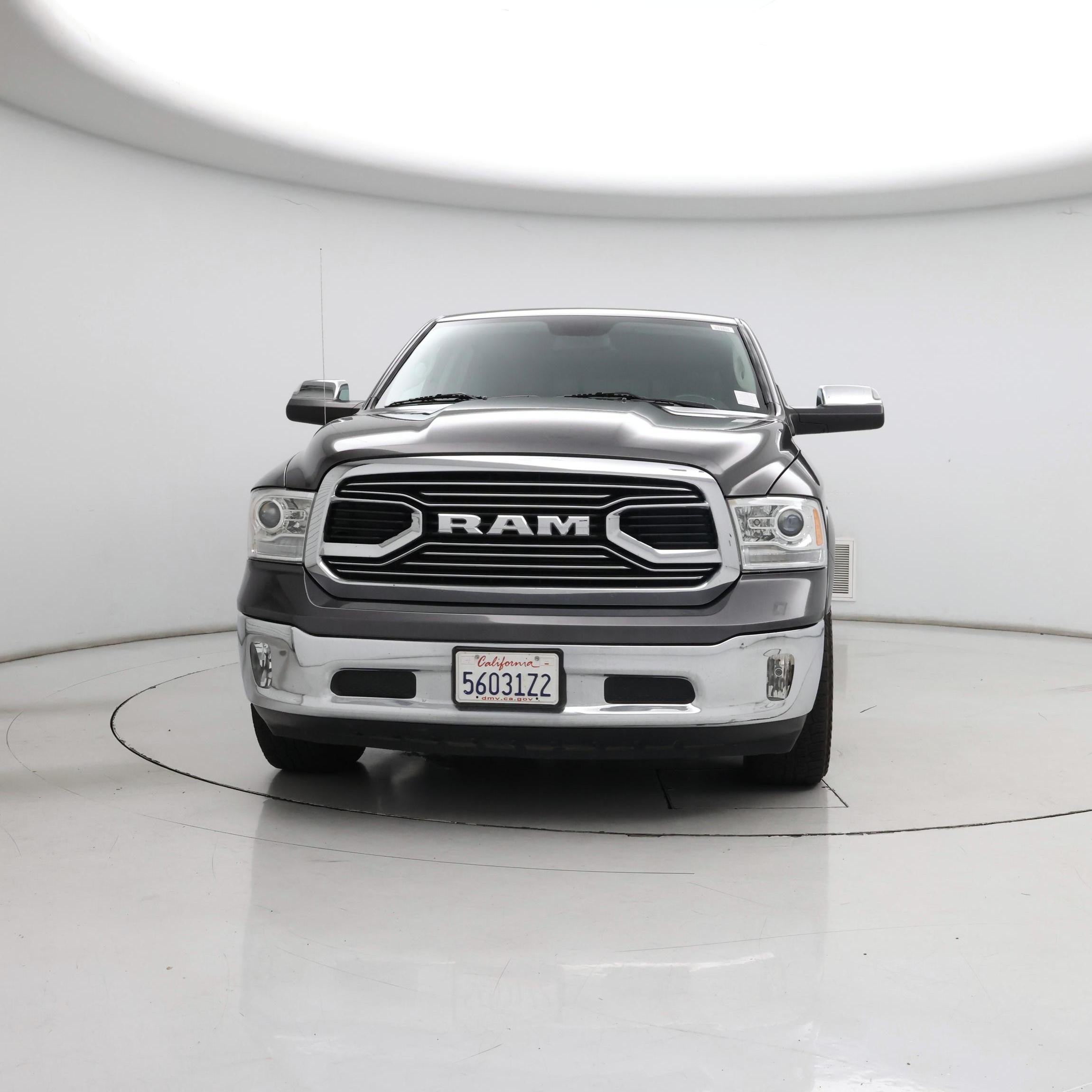 Thumbnail: 2019 RAM 1500 Classic - 5
