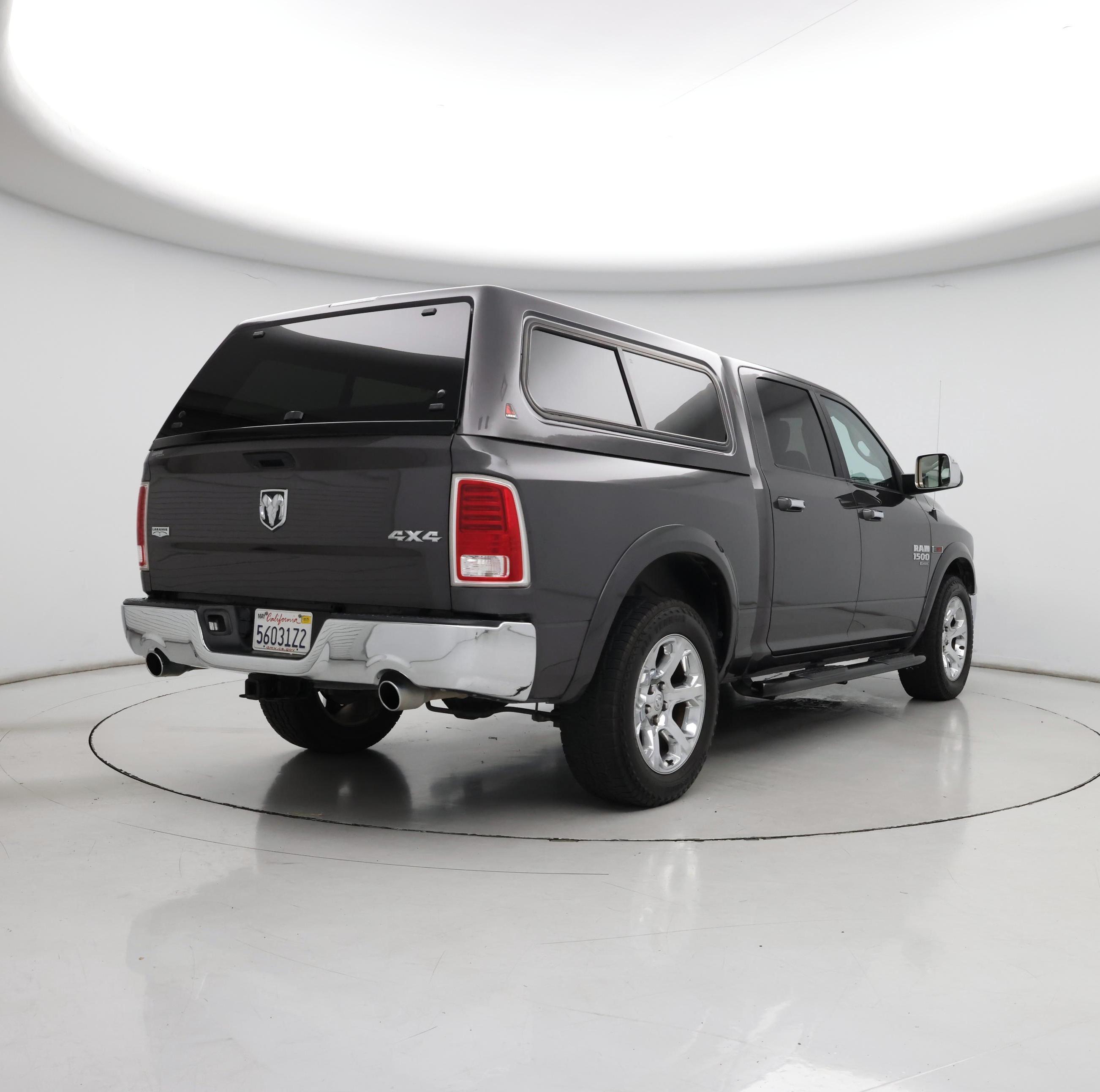Thumbnail: 2019 RAM 1500 Classic - 8