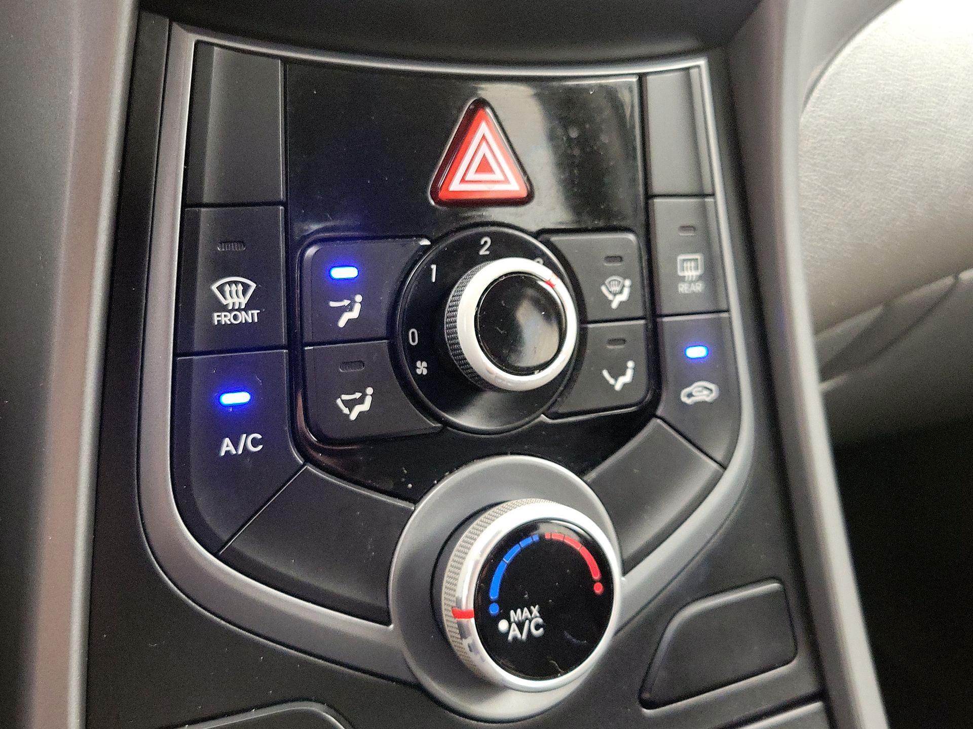 Thumbnail: 2014 Hyundai Elantra - 15