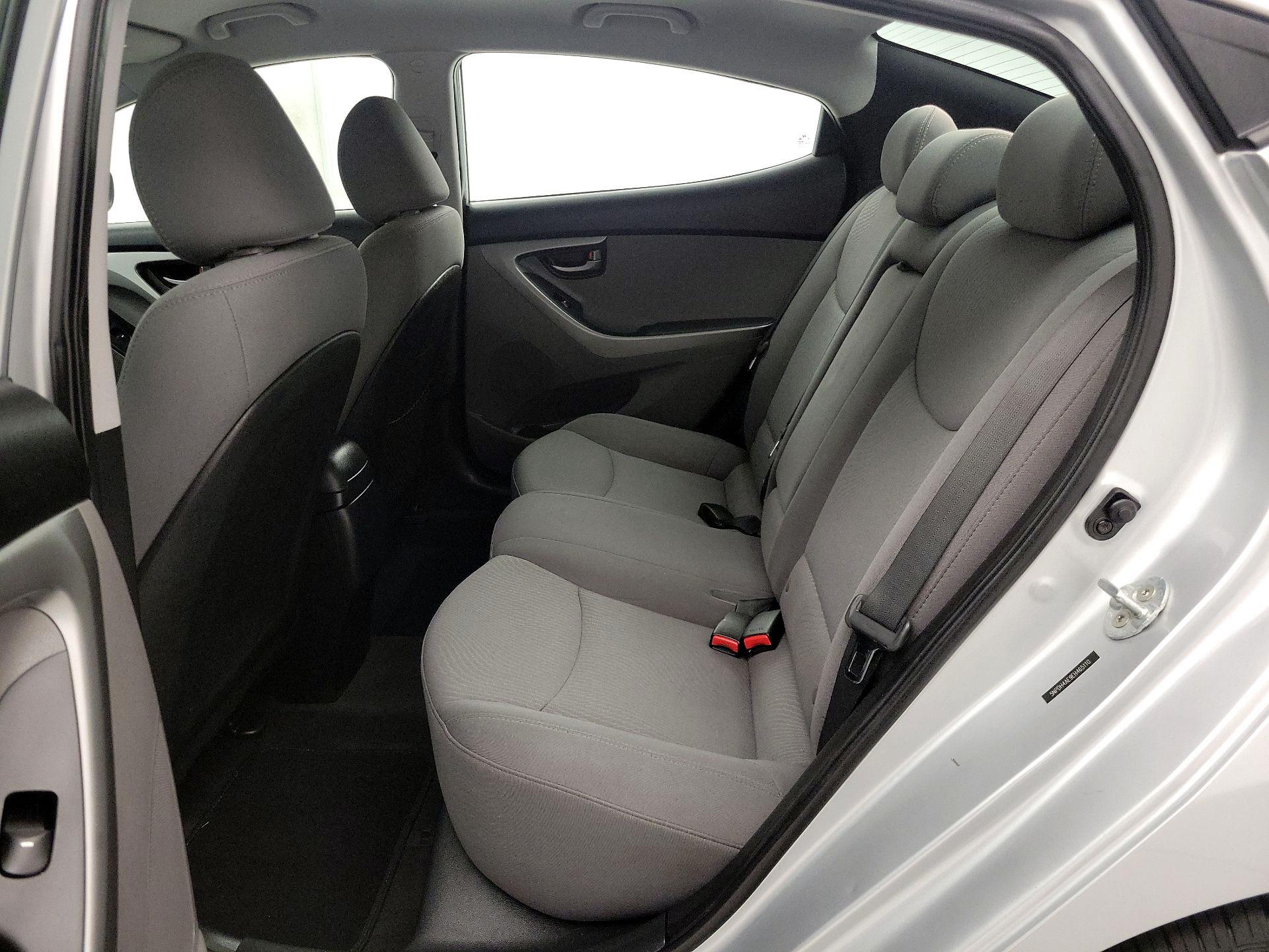 Thumbnail: 2014 Hyundai Elantra - 18