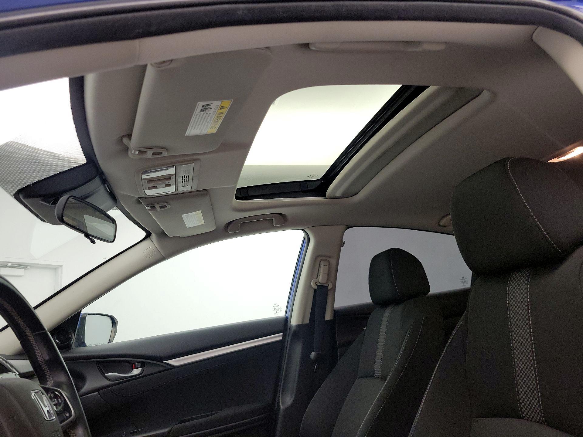 Thumbnail: 2019 Honda Civic - 19