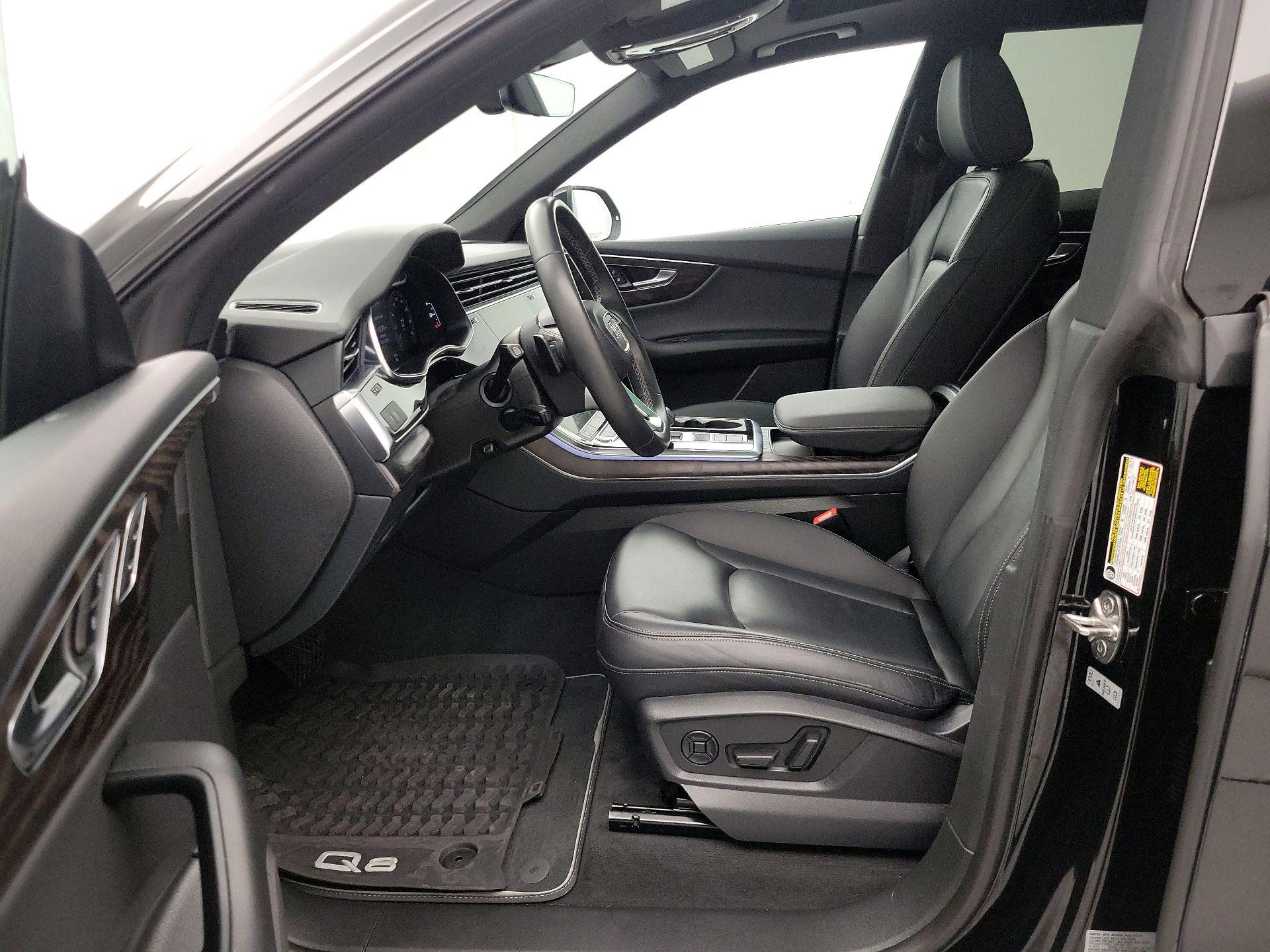 Thumbnail: 2021 Audi Q8 - 11