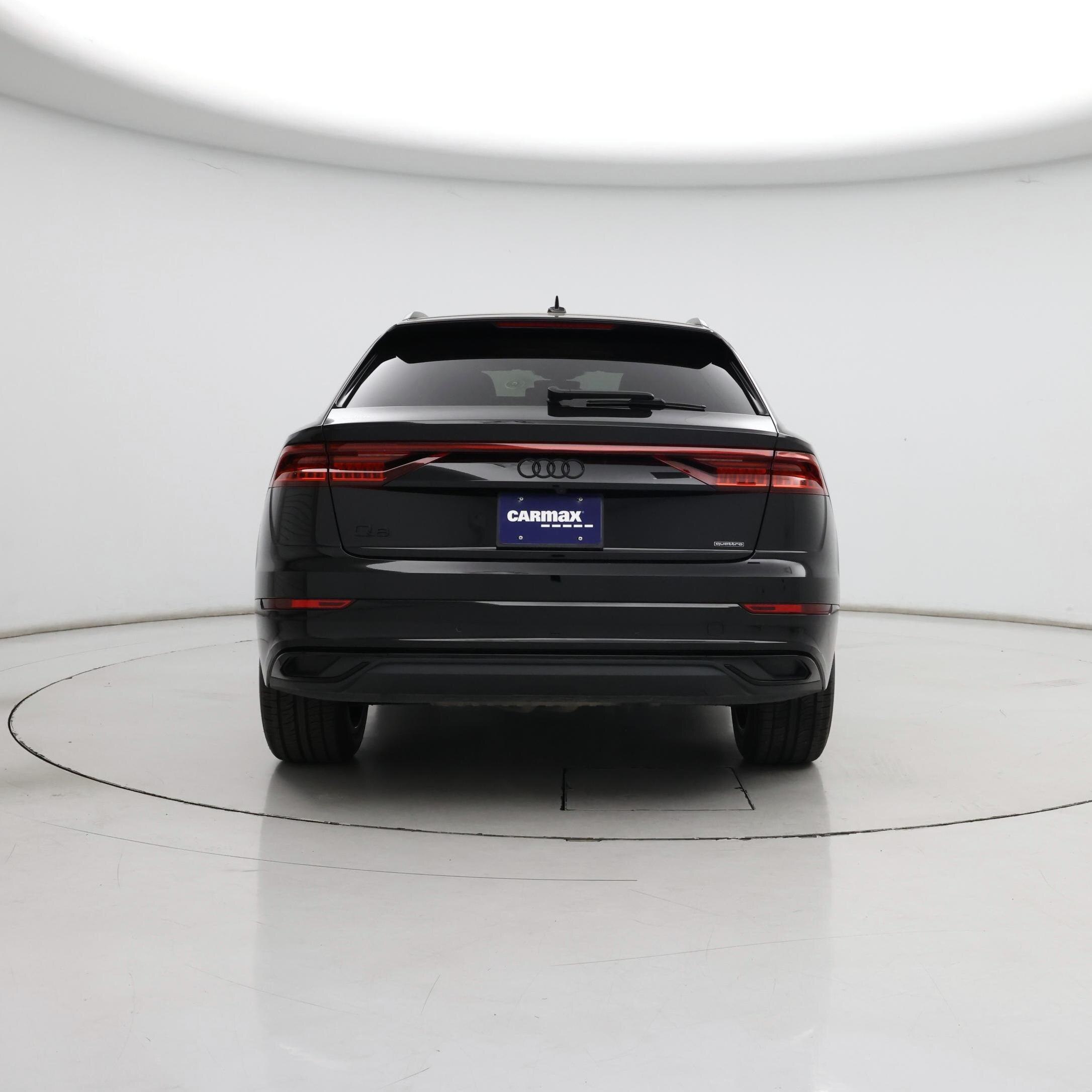 Thumbnail: 2021 Audi Q8 - 6
